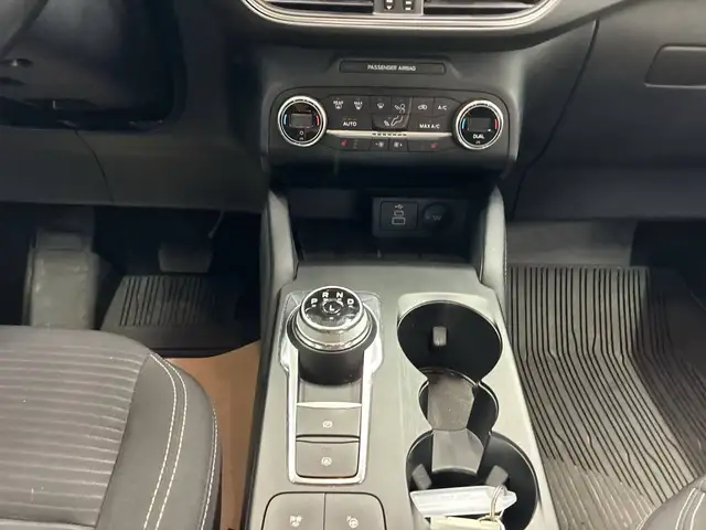 Ford Kuga view 11