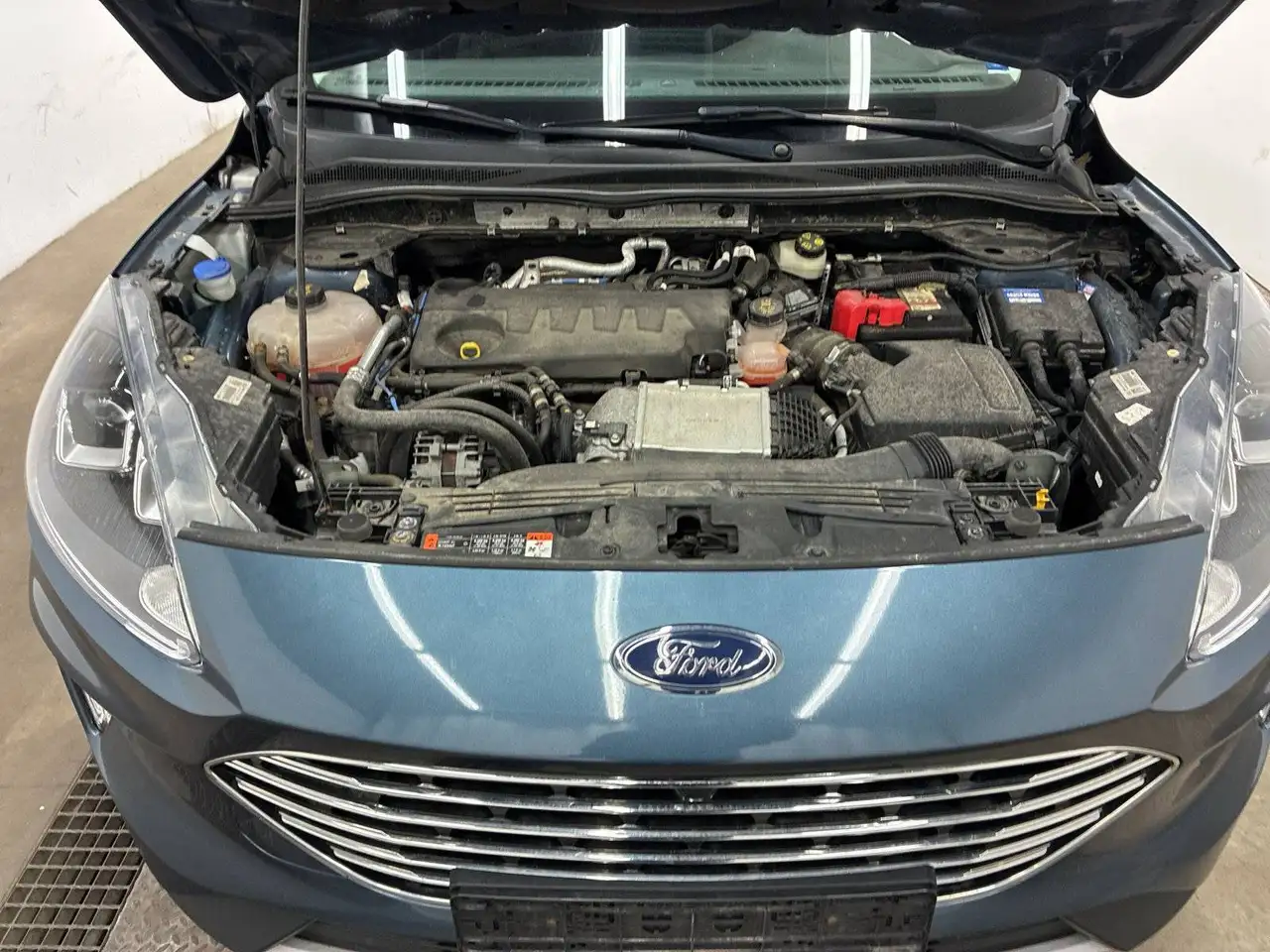 Ford Kuga Titanium RFKA Totwinkel Asist SPHA Navigation, миниатюра 13
