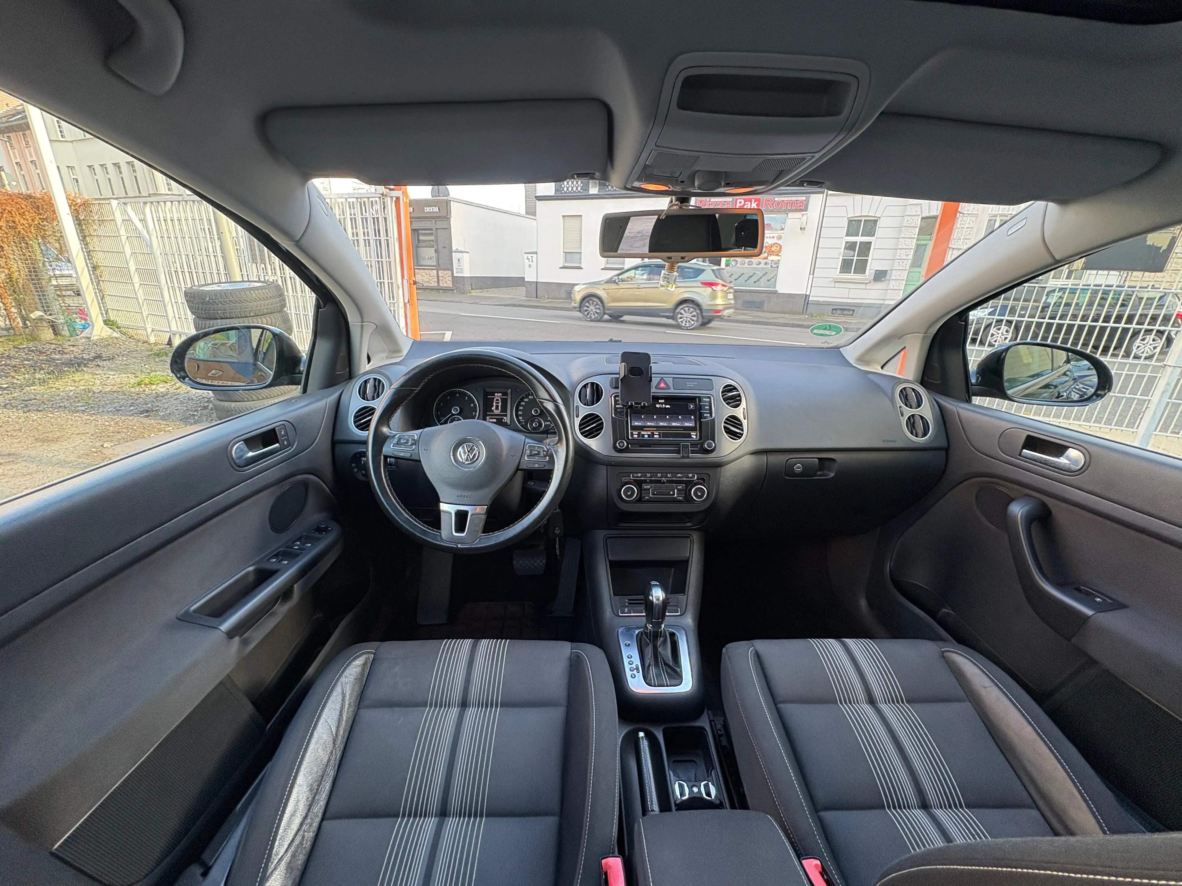 Volkswagen Golf Plus Match AUTOMATIK SCHIEBEDACH KLIMAAUTOMTIK TOP AUSATTUNG SITZHEIZUNGGARANTIE LENKRADFERNBEDIENUNG — photo 13