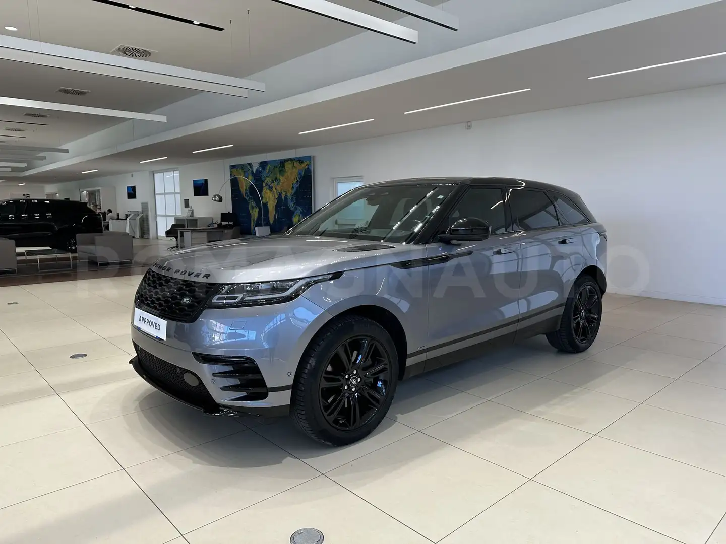 Land Rover Range Rover Velar Range Rover Velar 2.0D I4 204 CV R-Dynamic HSE Grigio - 1