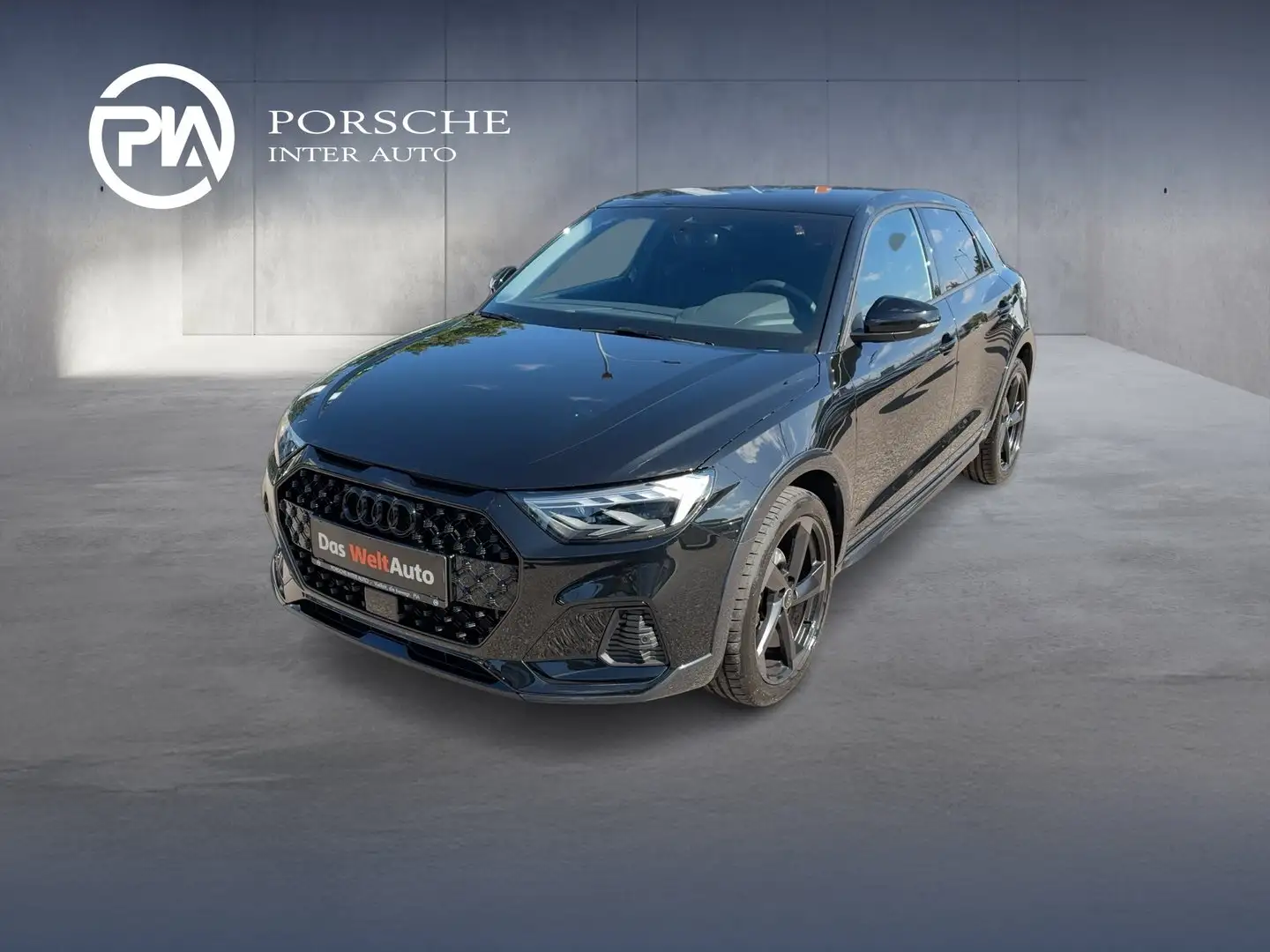 Audi A1 35 TFSI intense Schwarz - 1