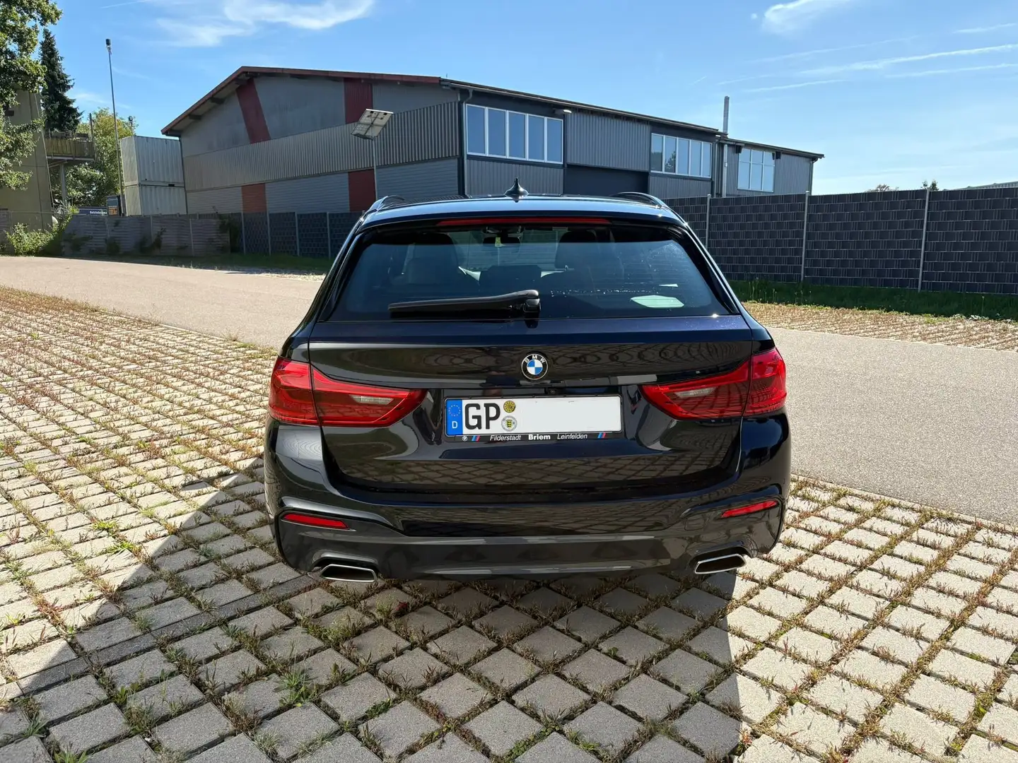 BMW 540 540d xDrive Touring Aut. Sport Line Blau - 2