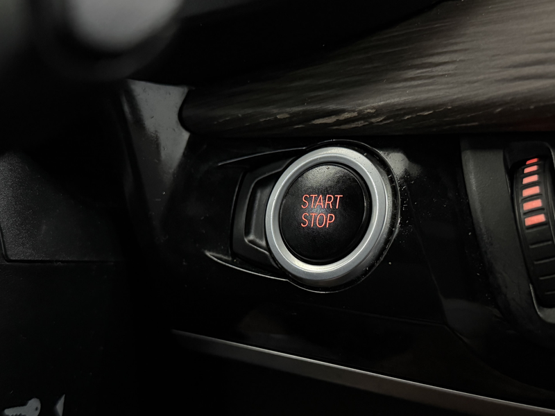 BMW X5 xDrive40e iPerformance High Executive Plug-in Lede — photo 25