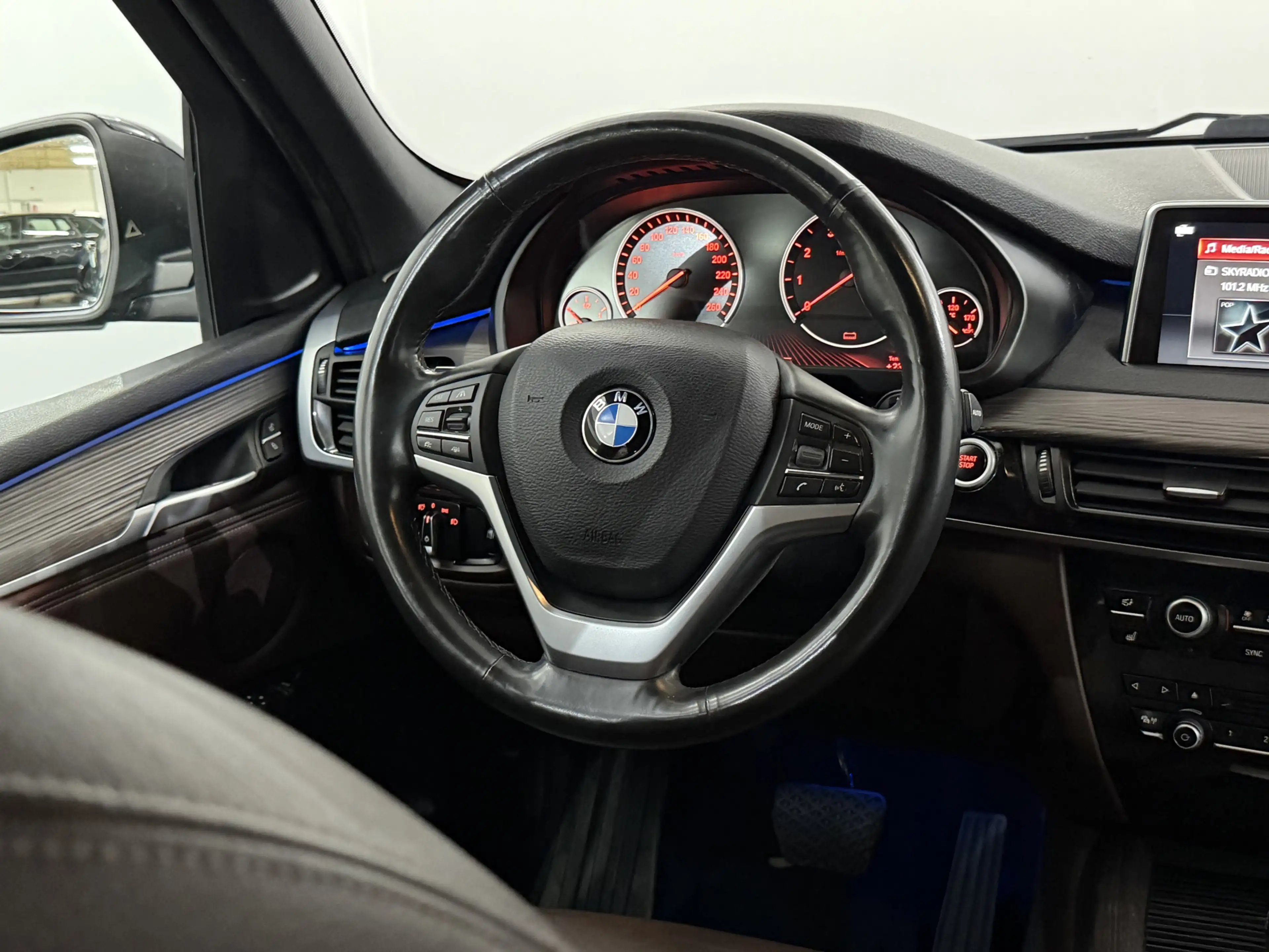 BMW X5 xDrive40e iPerformance High Executive Plug-in Lede — photo 13