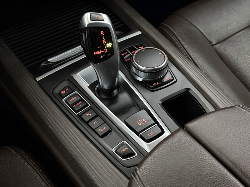 BMW X5 xDrive40e iPerformance High Executive Plug-in Lede — photo 15