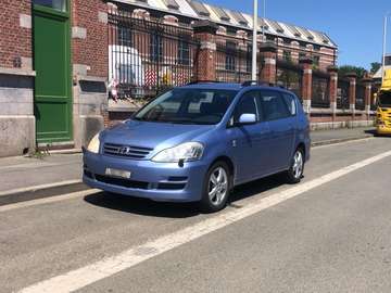Avensis Verso 2.0i VVT-i 16v D4 Linea Sol 7pl.