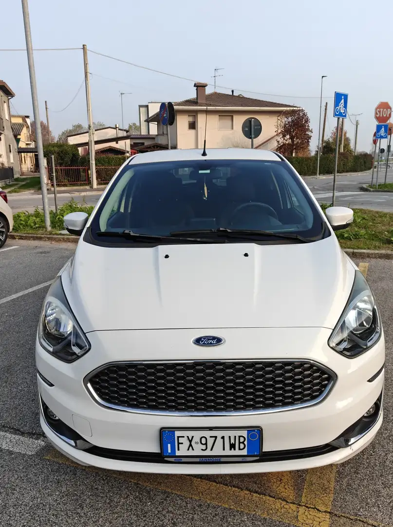 Ford Ka/Ka+ Ka + 1.2 Ultimate 85cv VERSIONE GPL Biały - 2
