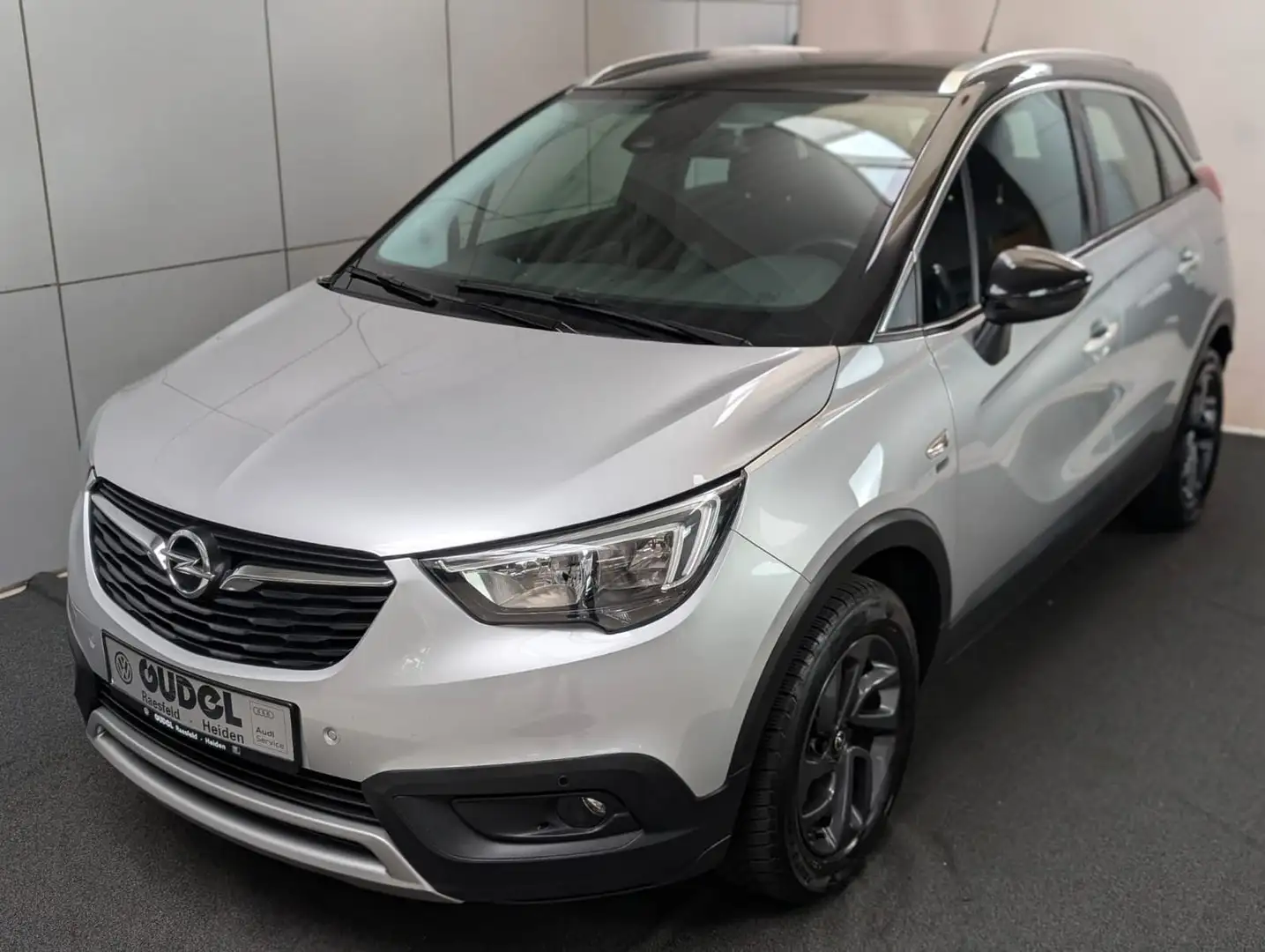 Opel Crossland X 1.2 AHK LED GRA Zahnriemen 8/24neu Silber - 2