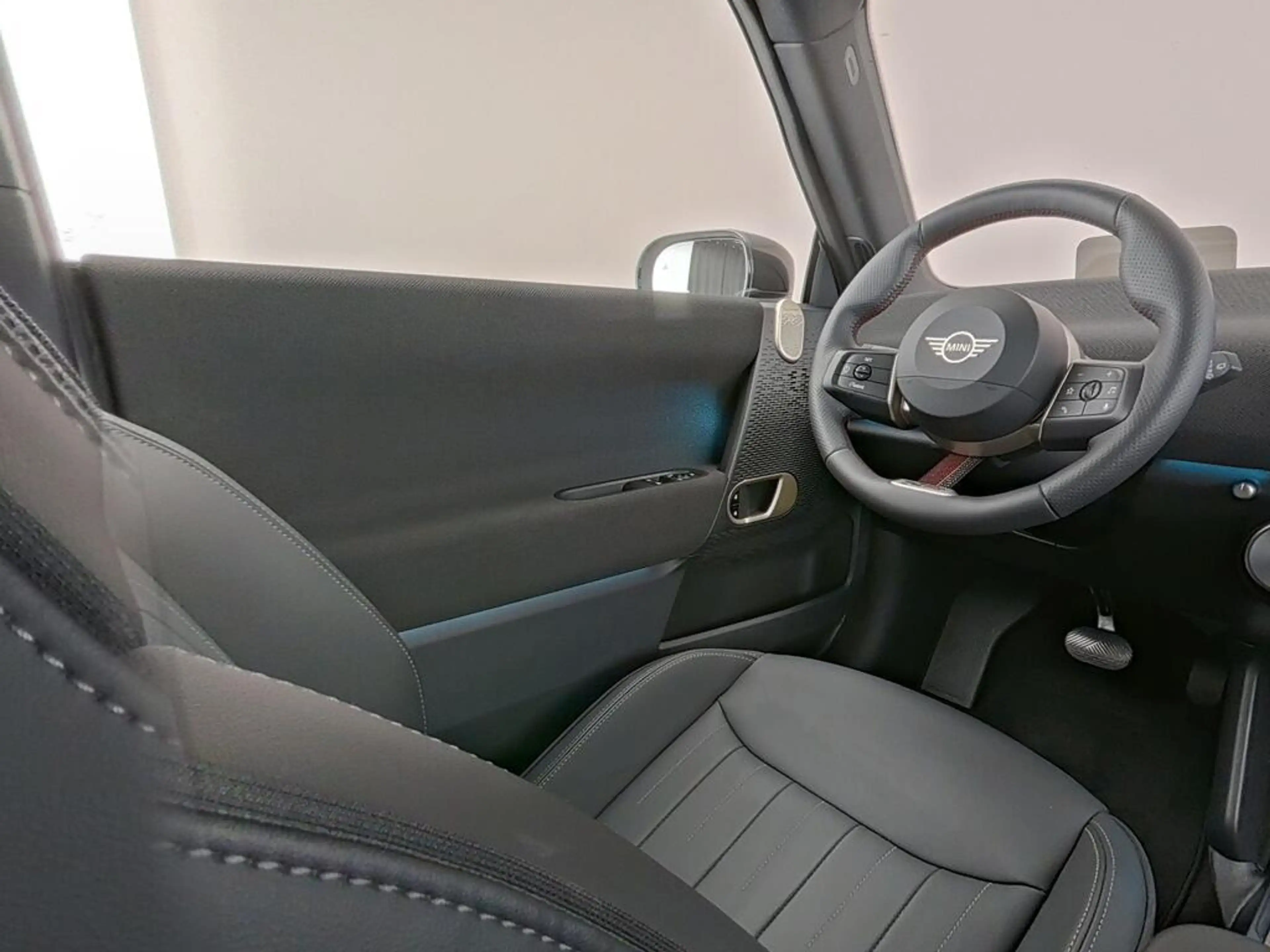 MINI John Cooper Works 3-Deurs SE Cooper L 54.2 kWh — photo 4