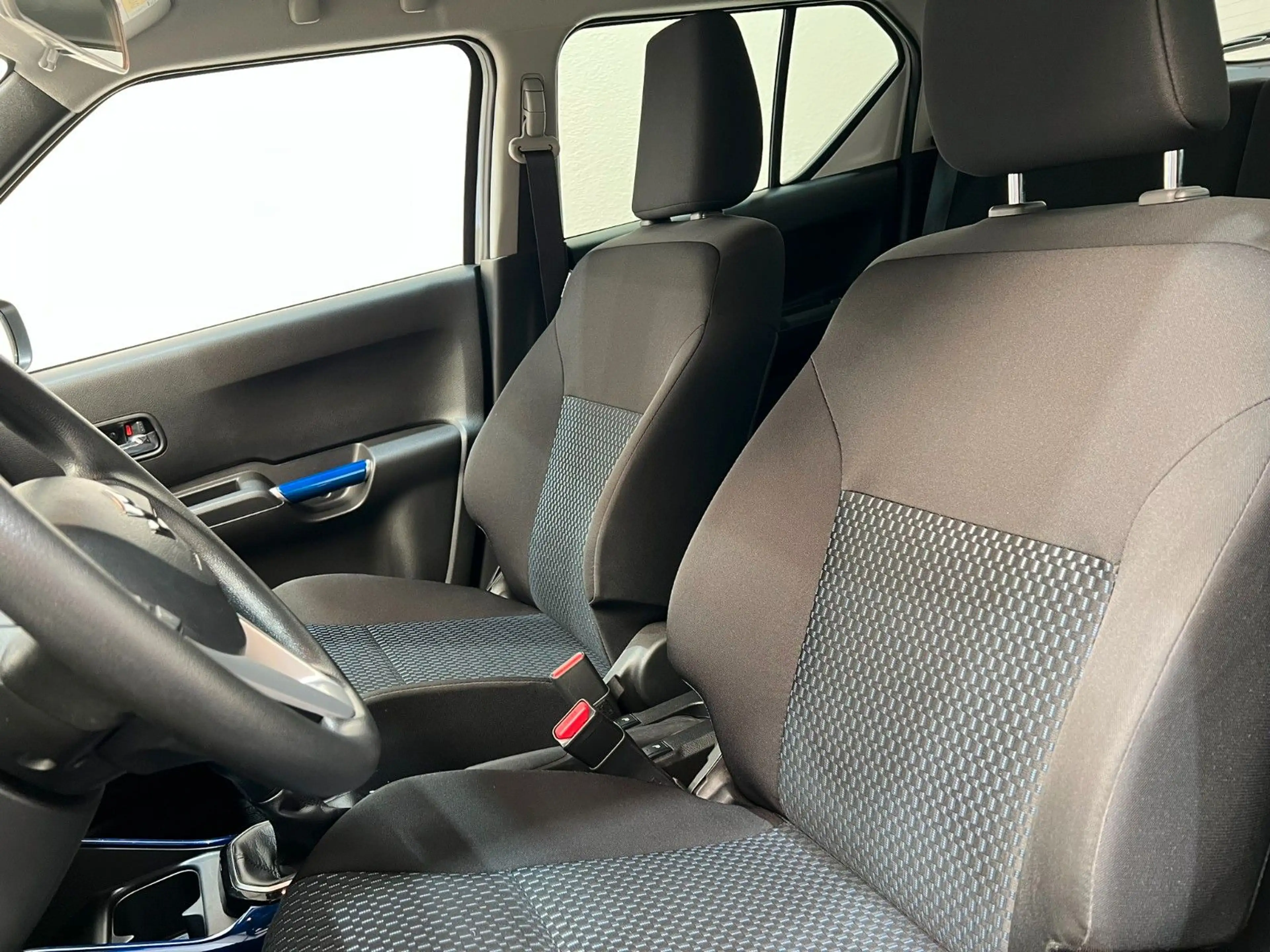 Suzuki Ignis 1.2 DUALJET HYBRID Comfort — photo 12