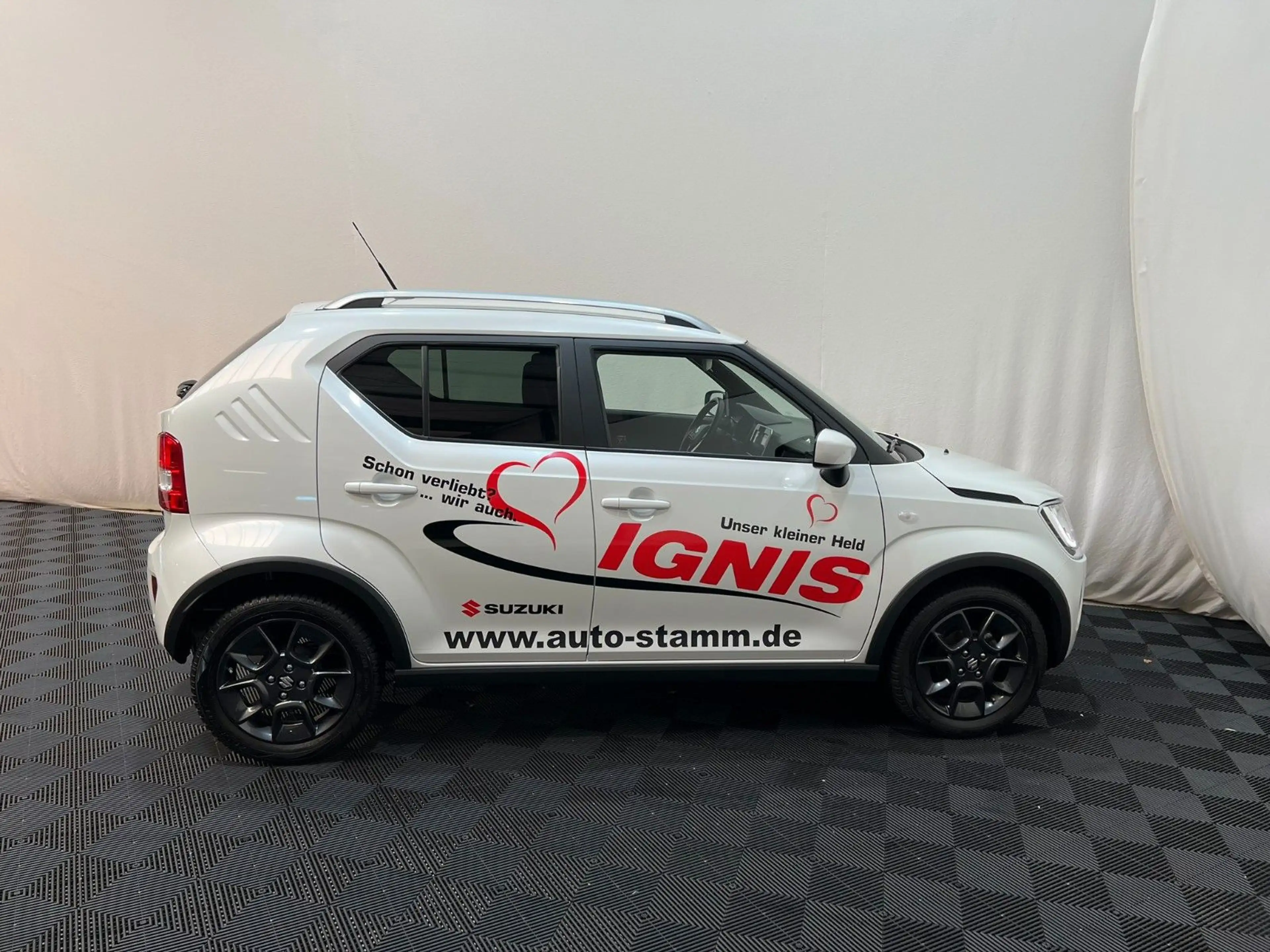Suzuki Ignis 1.2 DUALJET HYBRID Comfort — photo 8