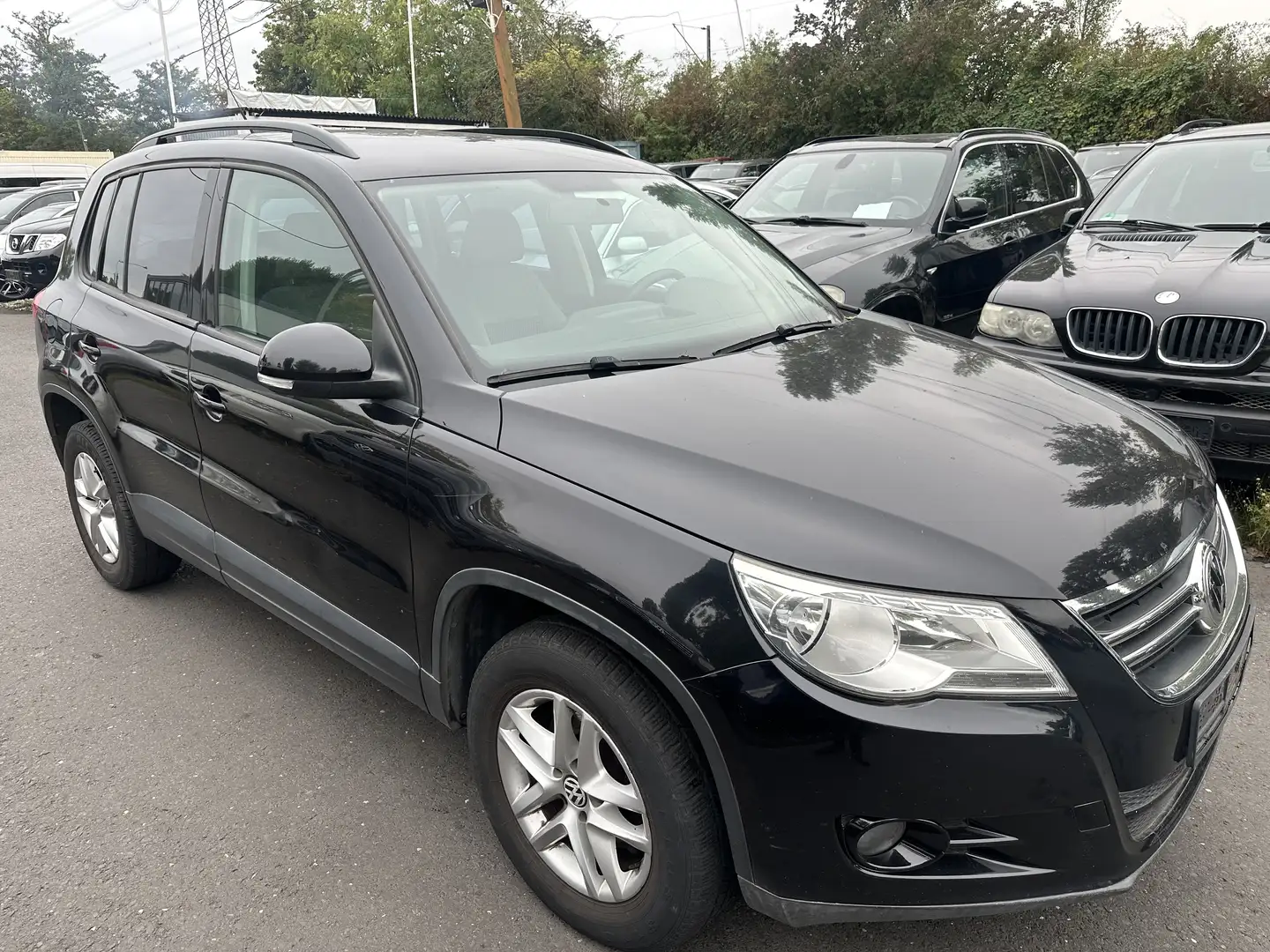 Volkswagen Tiguan 2,0 TDI 140 ps 4x4 KLIMA NAVI Noir - 1