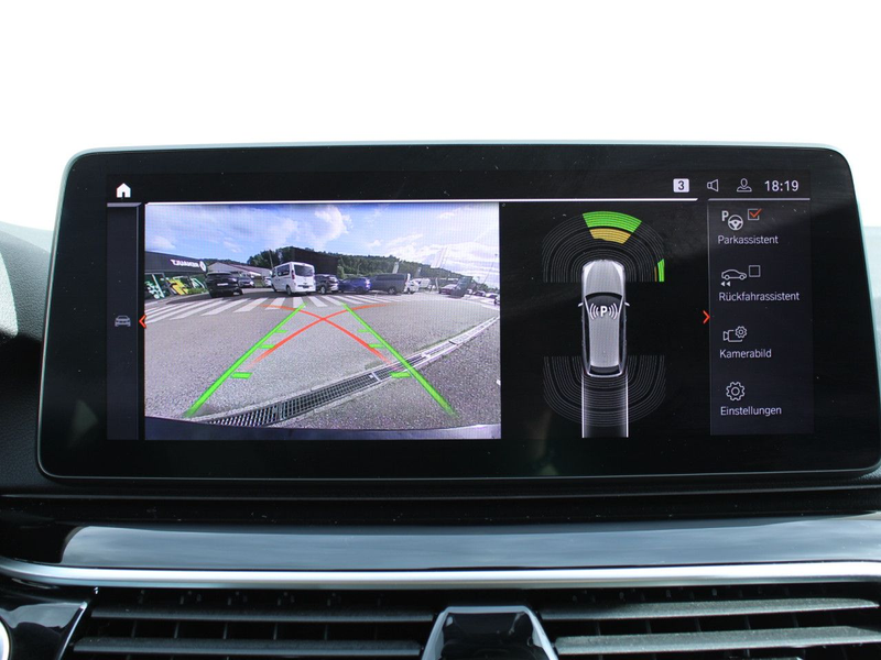 BMW 520 d xDr.T.HUD ACC Standh.Laser LiveProf.AHK18" — photo 15