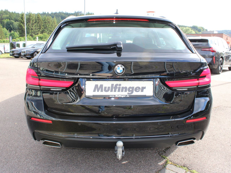 BMW 520 d xDr.T.HUD ACC Standh.Laser LiveProf.AHK18" — photo 6