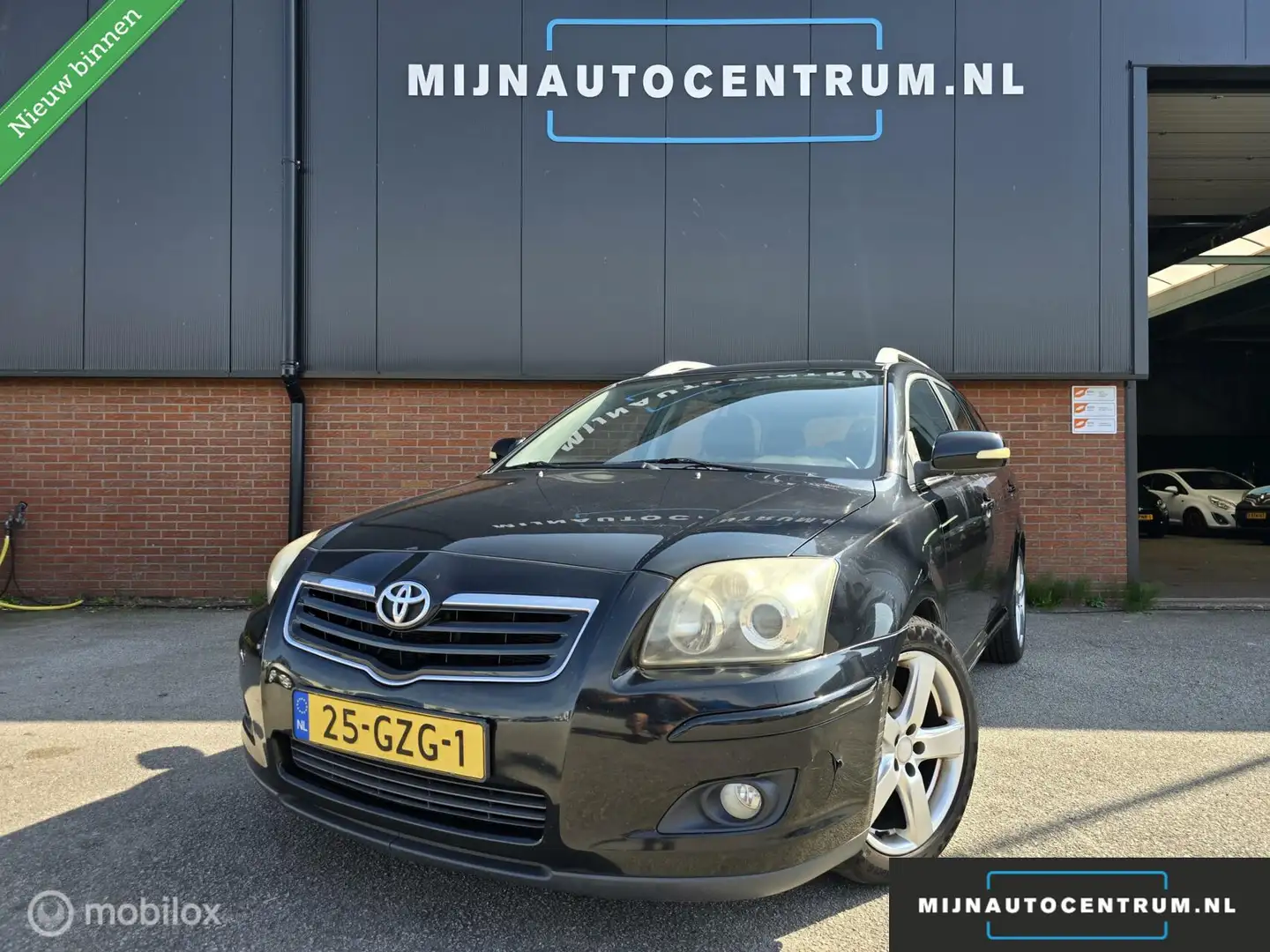 Toyota Avensis Wagon 2.0 VVTi Luna Business / NAP✔️ / CLIMA Negro - 1