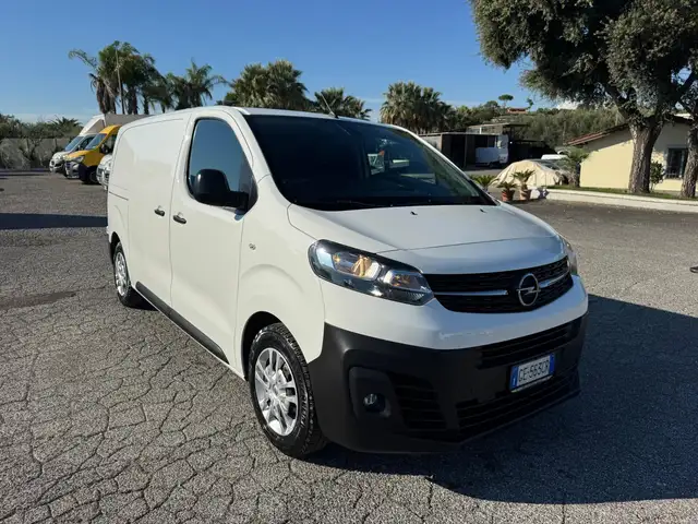 Opel Vivaro Vivaro 1.5 Diesel 100CV S&S PL-TN M Furgone Essent