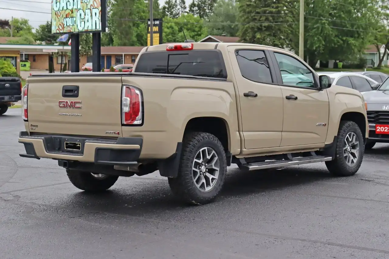 GMC Canyon снимка GMC Canyon