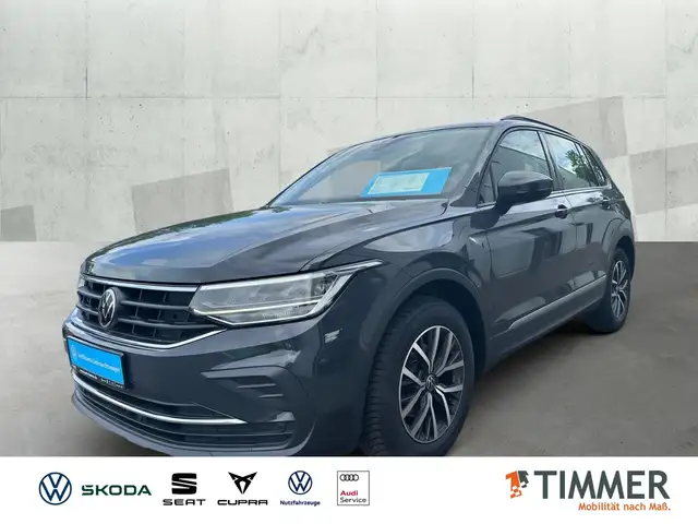 Volkswagen Tiguan 2.0 TDI "Life" *DSG*NAVI*ACC*ALLWETTER*APP CONN*L