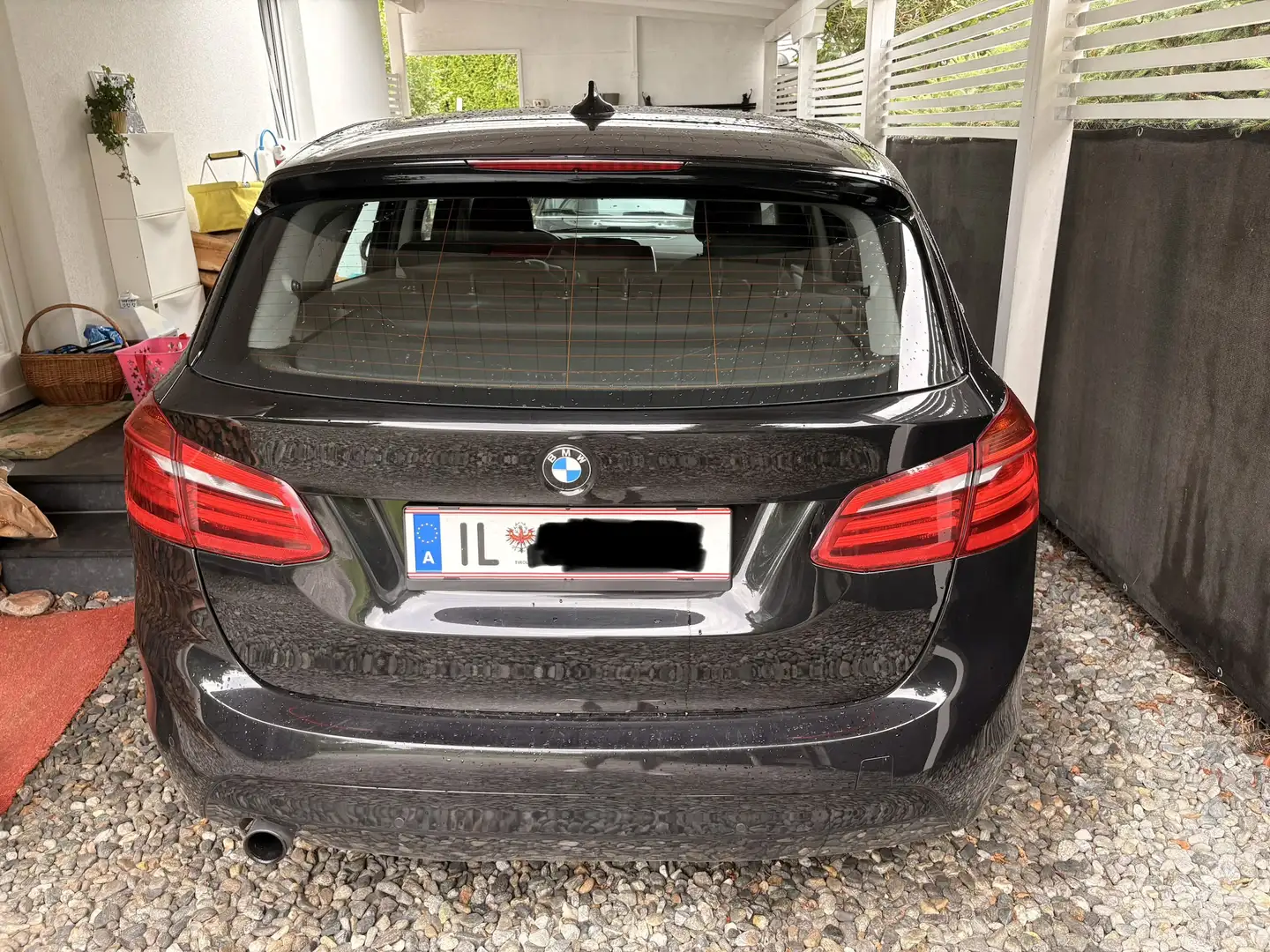 BMW 225 225xe PHEV Active Tourer Advantage Aut. Schwarz - 2
