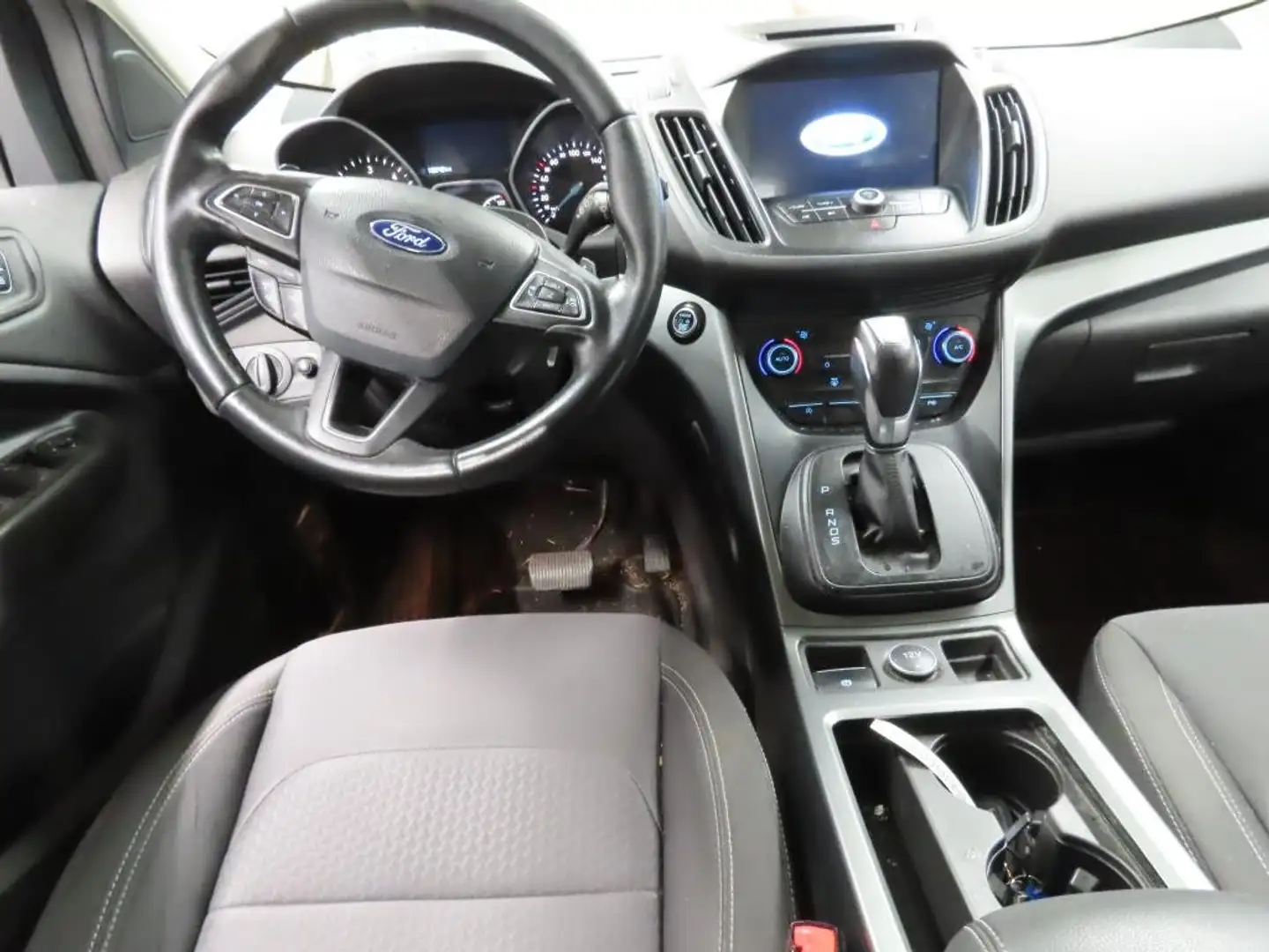 Ford Kuga 2.0 TDCi 4x4 ,Autom,LED,Navi,1hand,HINTERACHSE DEF Wit - 2