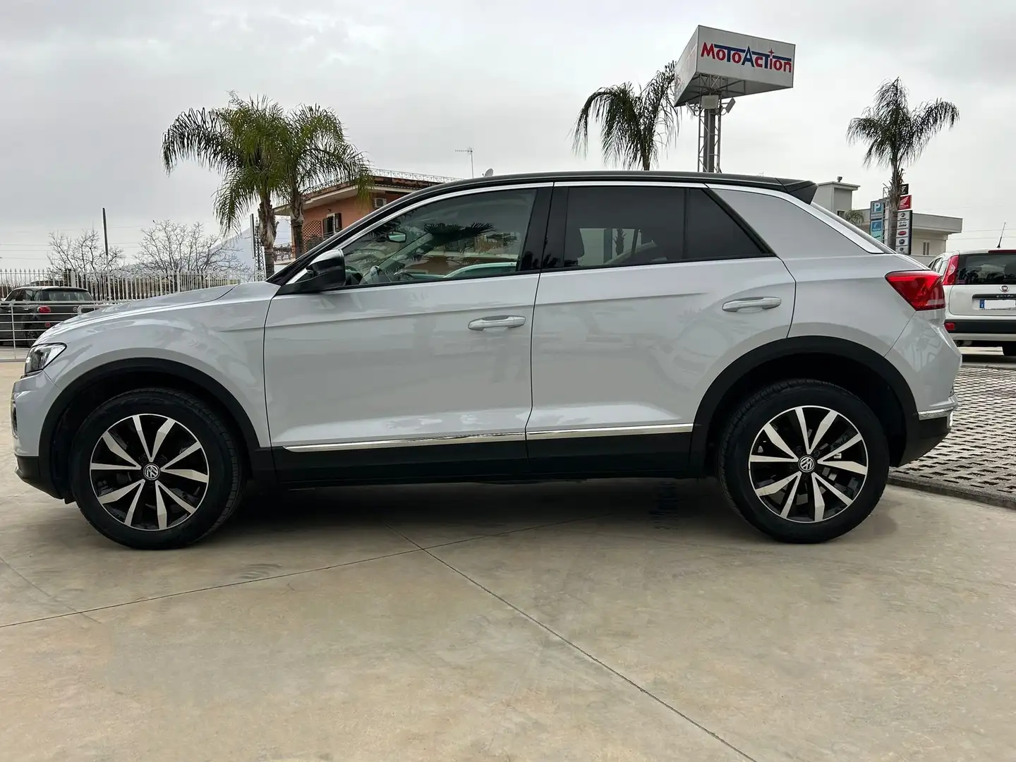 Volkswagen T-Roc 1.0 TSI Style 115cv Bianco - 2