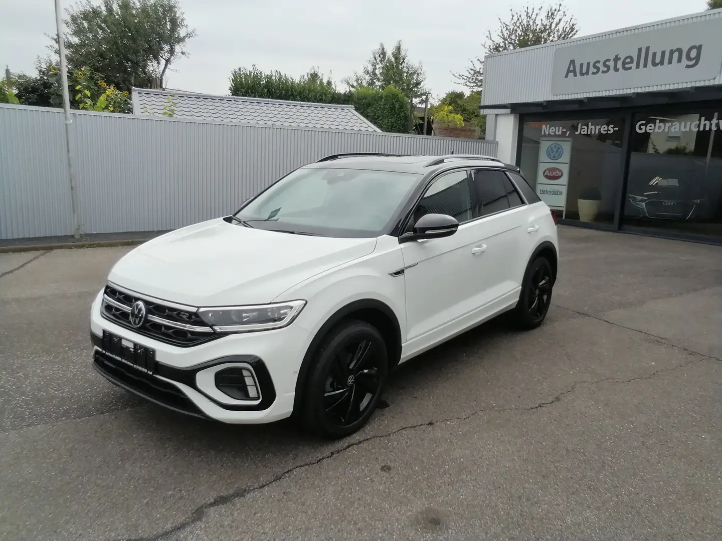 Volkswagen T-Roc 1,5 TSI DSG R-Line LED PANO NAVI ACC KAM Easy Open Blanc - 2
