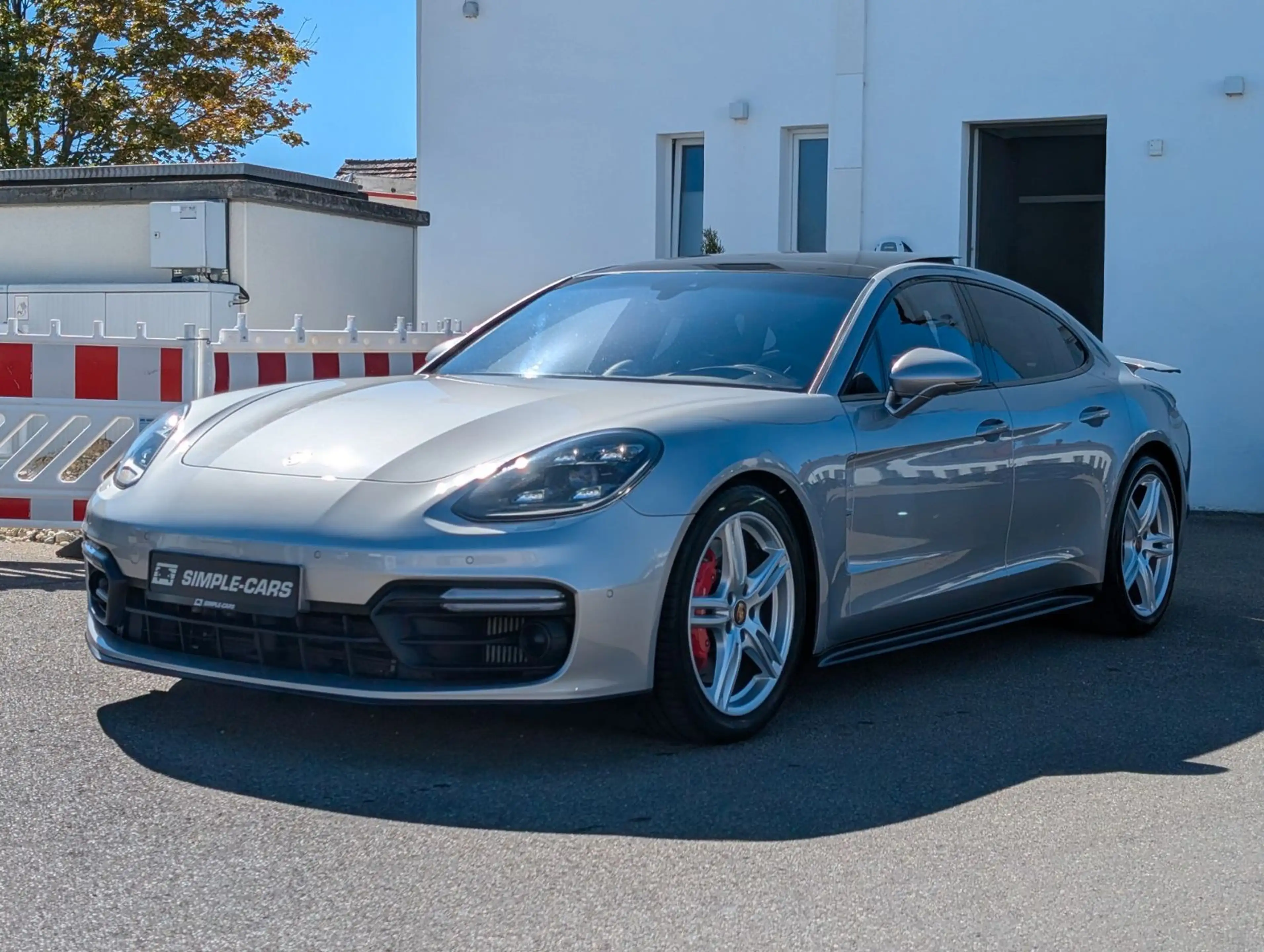 Porsche Panamera GTS *PANO*BOSE*MATRIX*ACC*HUD*