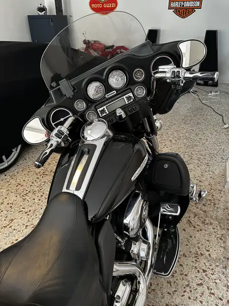 Harley-Davidson Electra Glide - foto 6