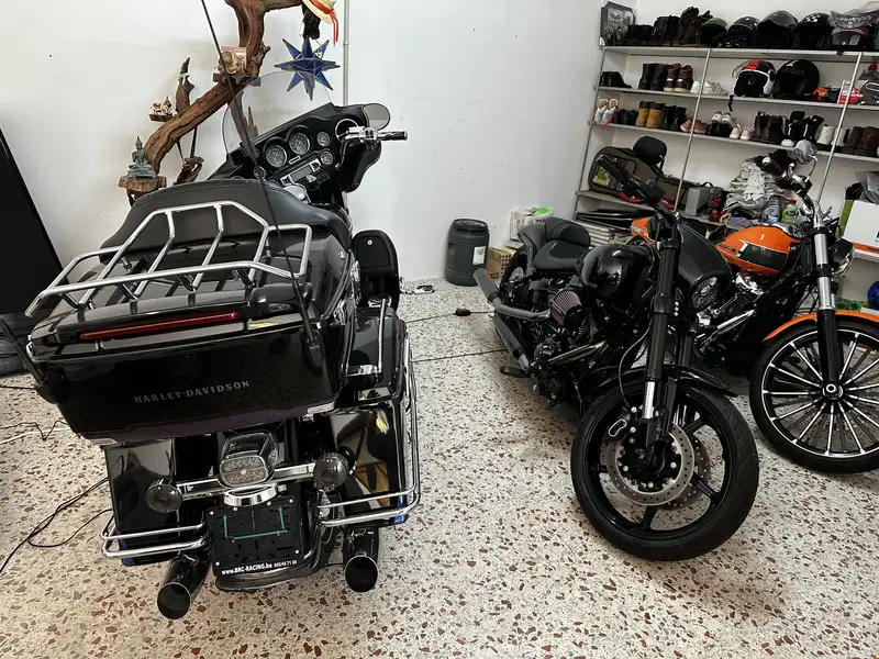 Harley-Davidson Electra Glide - foto 4