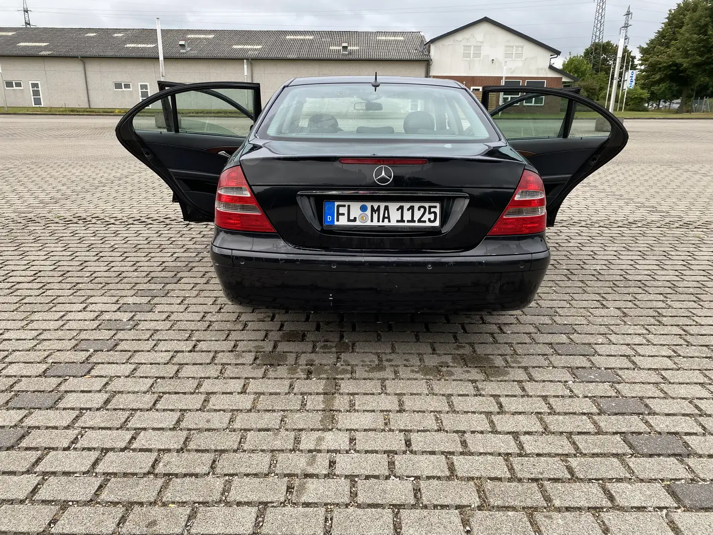 Mercedes-Benz E 220 CDI Automatik Classic - 2