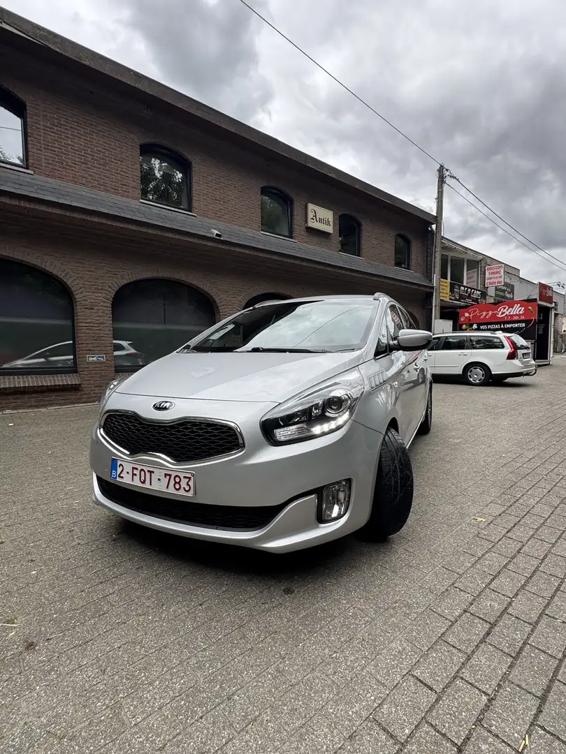 Kia Carens CRD diesel- Grijs - 2