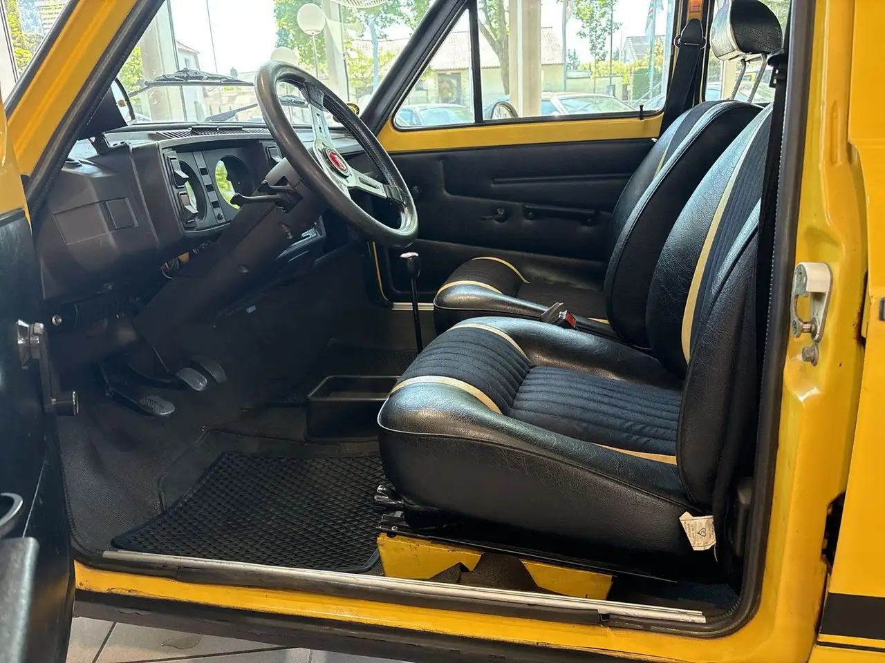 Abarth 128 1/500 GIALLO H-KENNZEICHEN, foto 7