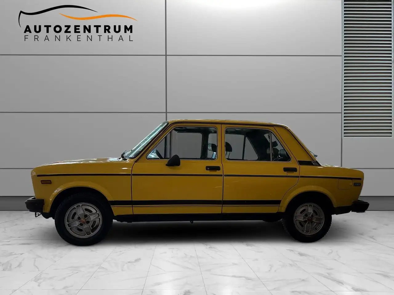 Abarth 128 1/500 GIALLO H-KENNZEICHEN, foto 3