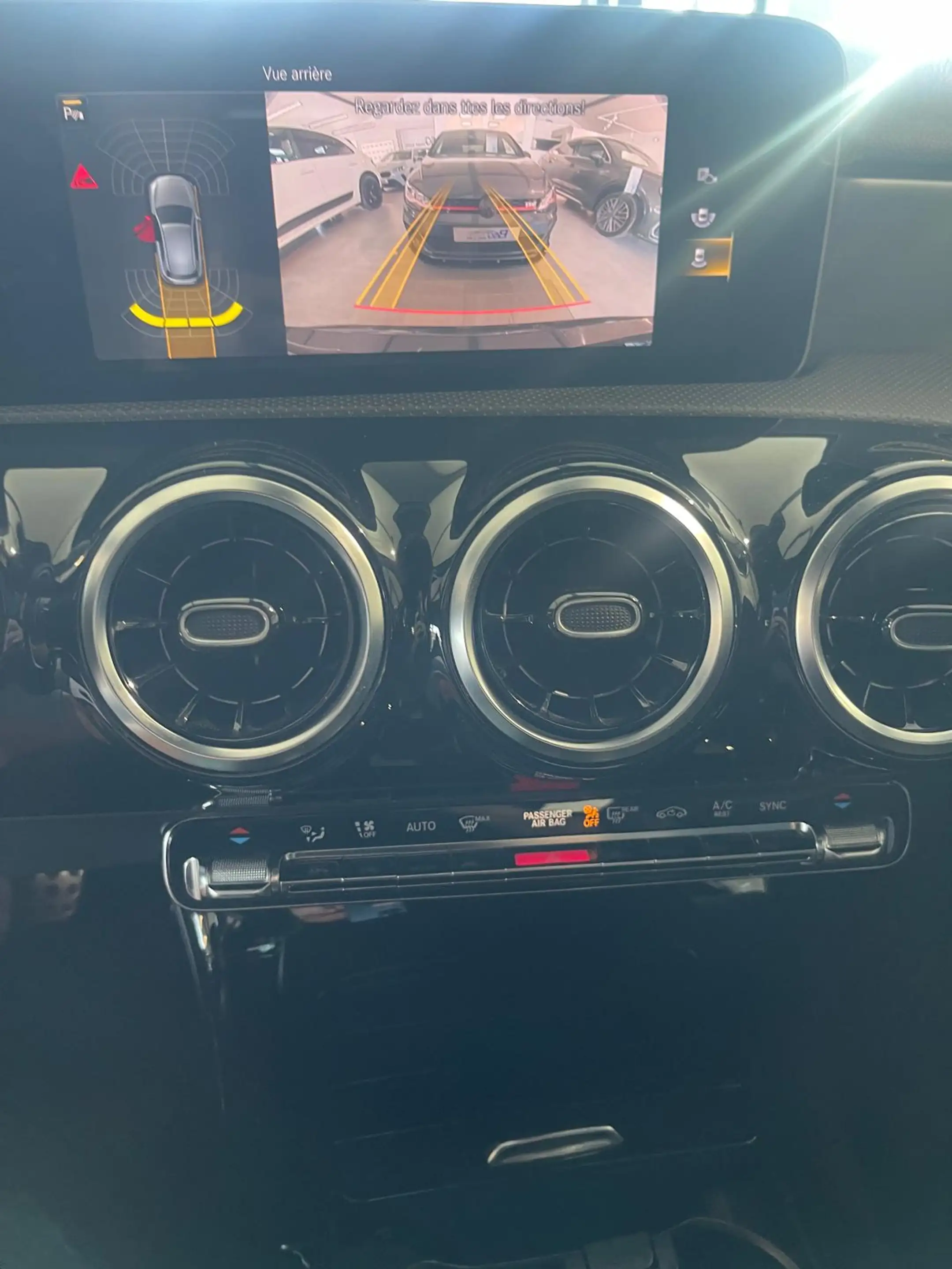 Mercedes-Benz A 200 PACK AMG*BOITE AUTO*LED*CAMERA*GPS*EURO6d-TEMP        6d-TEMP — photo 8