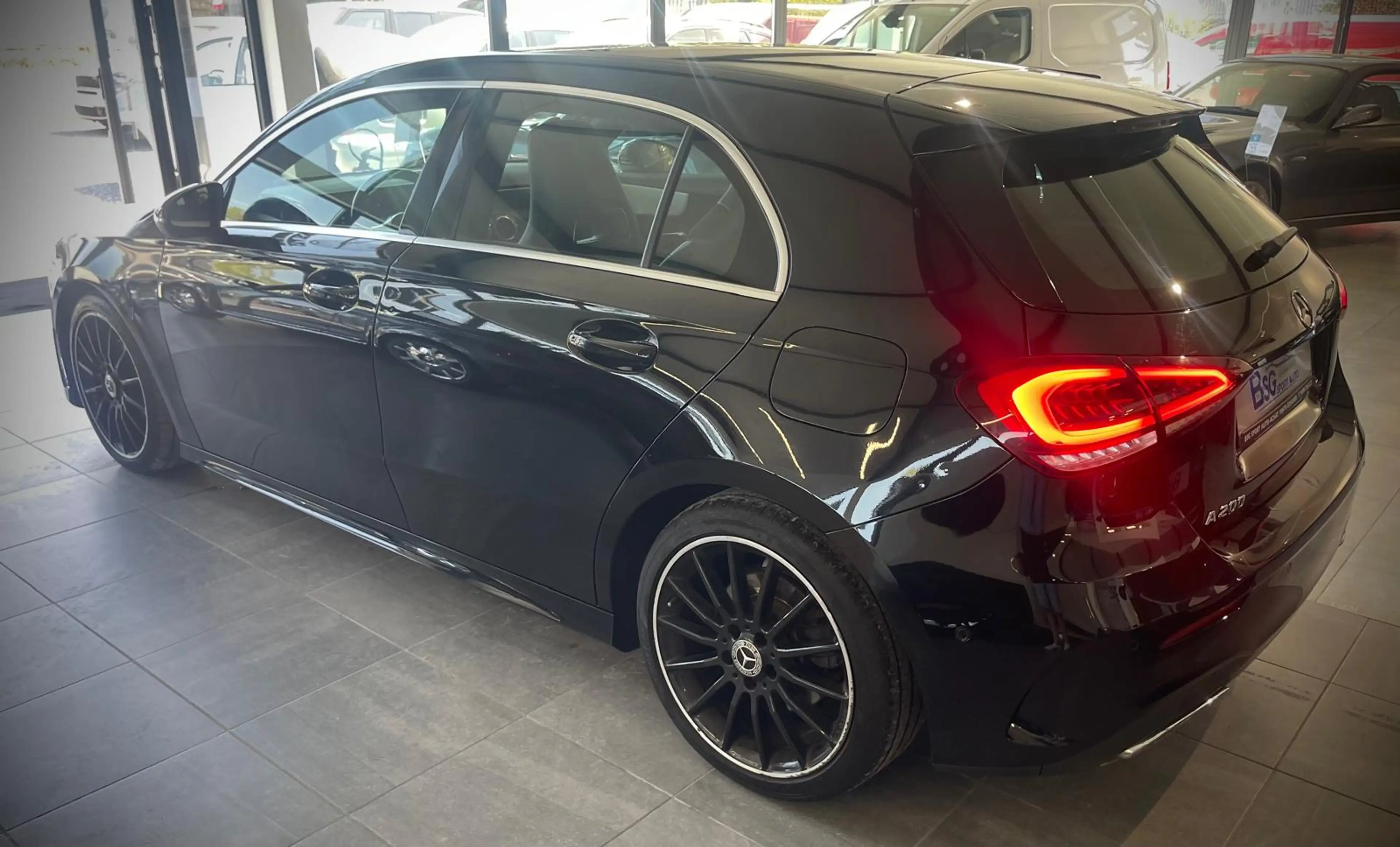 Mercedes-Benz A 200 PACK AMG*BOITE AUTO*LED*CAMERA*GPS*EURO6d-TEMP        6d-TEMP — photo 5