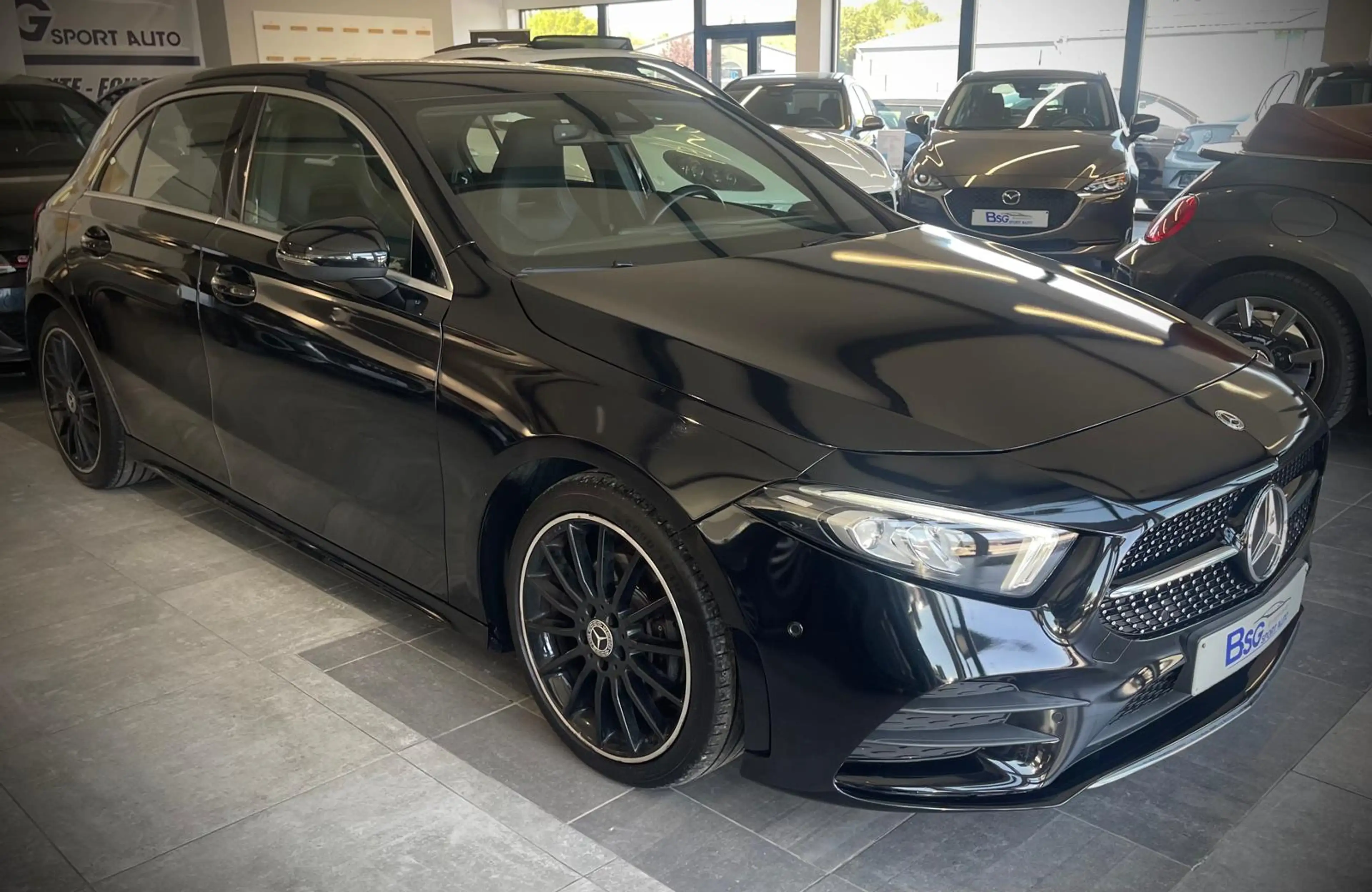 Mercedes-Benz A 200 PACK AMG*BOITE AUTO*LED*CAMERA*GPS*EURO6d-TEMP        6d-TEMP — photo 3