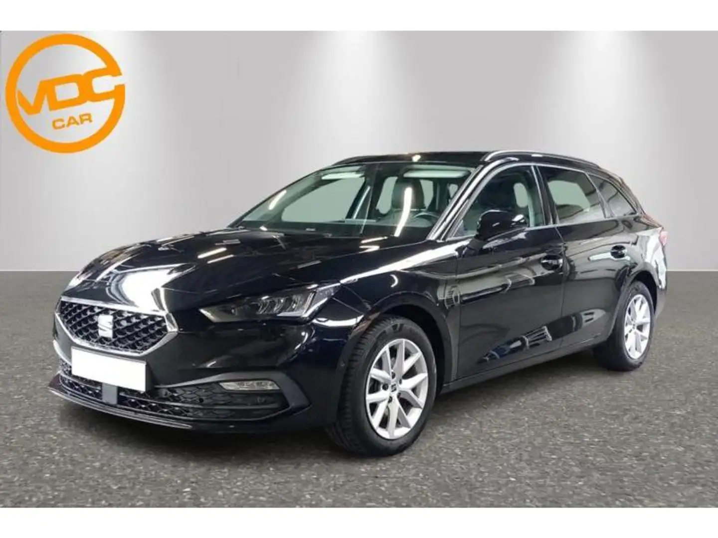 SEAT Leon Style Sportstourer 1.5 eTSI MH Zwart - 1