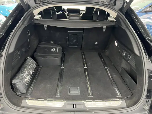 Citroen C5 X view 17