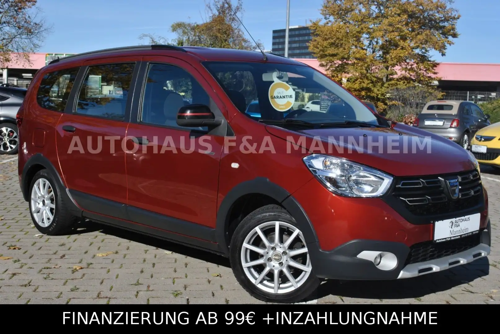 Dacia Lodgy SCe 100 Stepway Navi Ahk R.Kamera PDC ECO Rot - 2