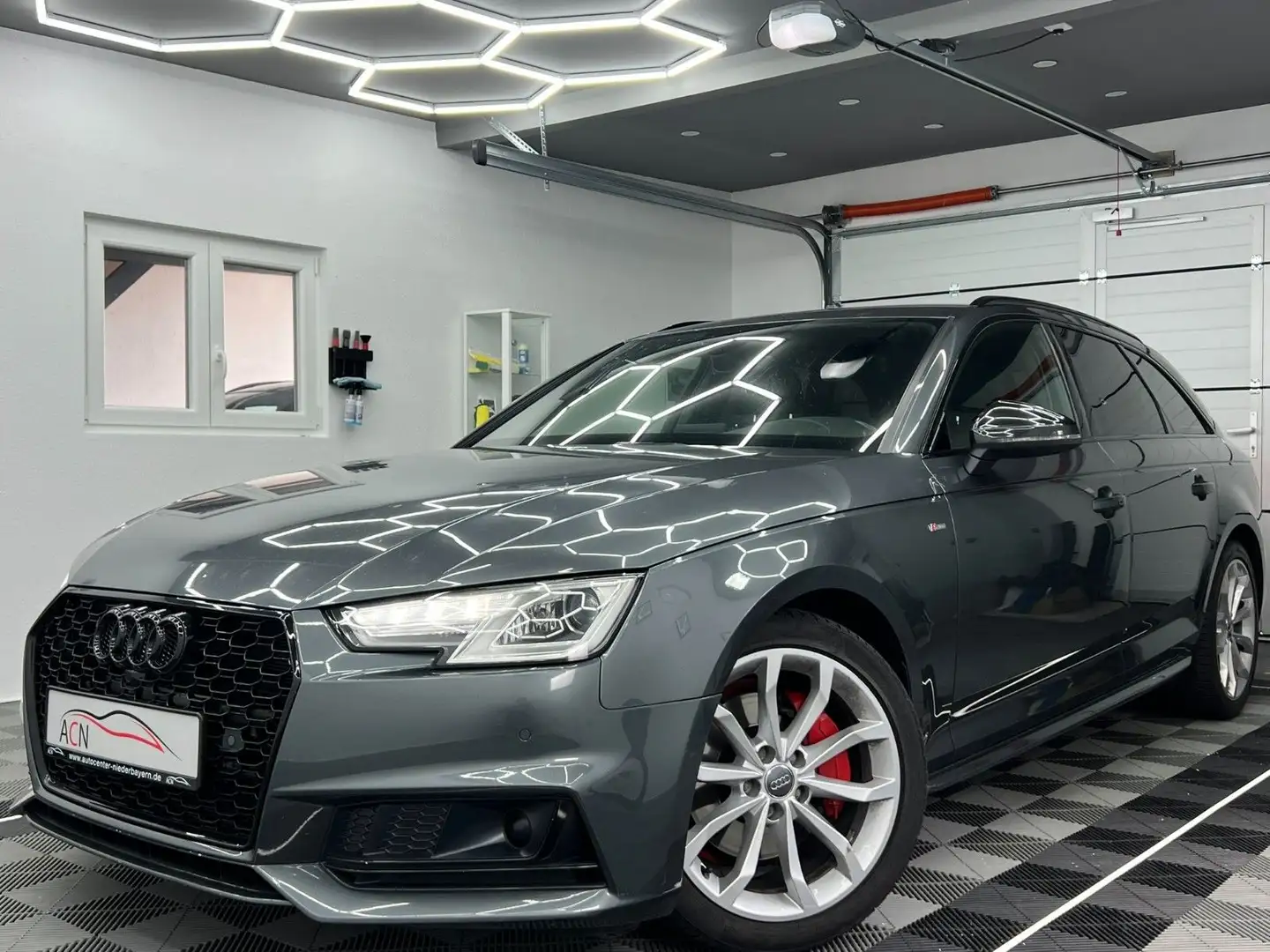 Audi A4 Avant 2.0 TDI Sport S-LINE/3-ZONEN/NAVI PLUS Gris - 1