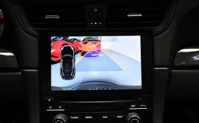 Porsche 991 view 15