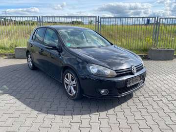1.4 TSI Match Navi Klimaa. PDC SHZ 8xFach