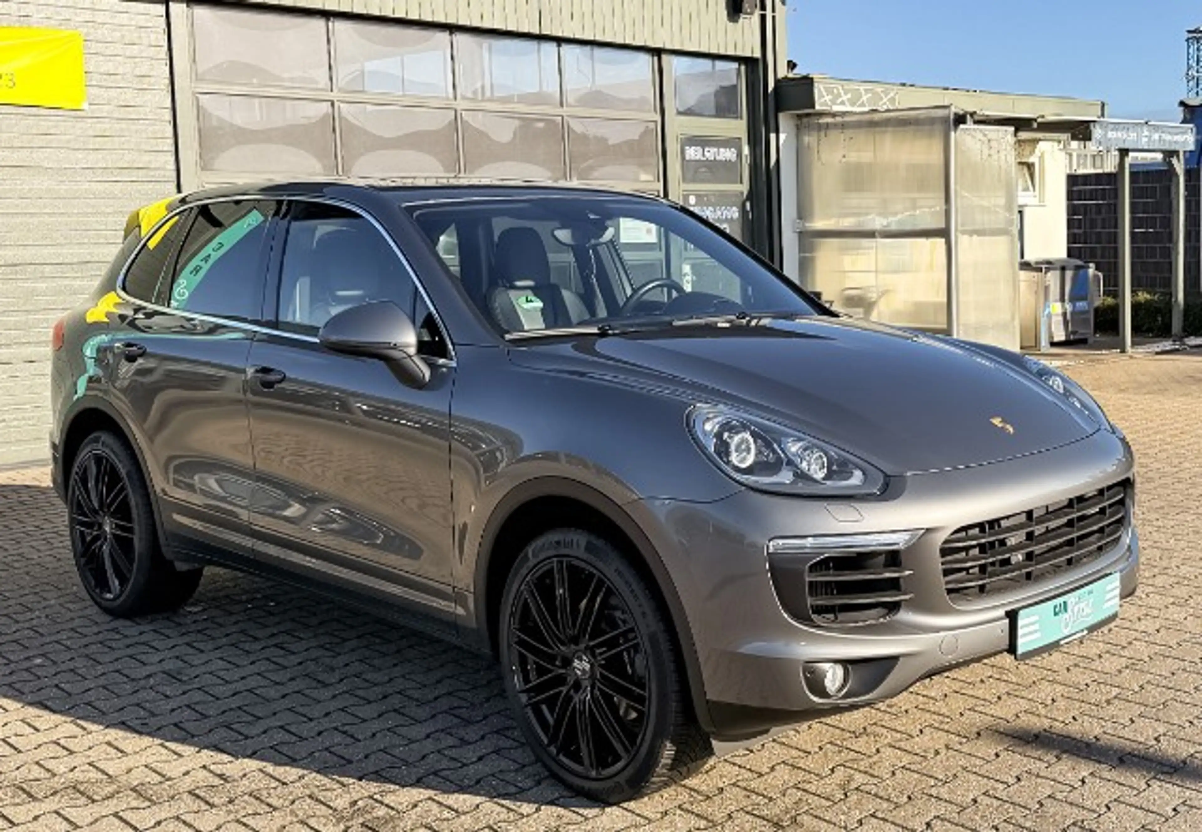 Porsche Cayenne Pano SHZ Navi CarPlay Scheckheft 21 Zoll — photo 3