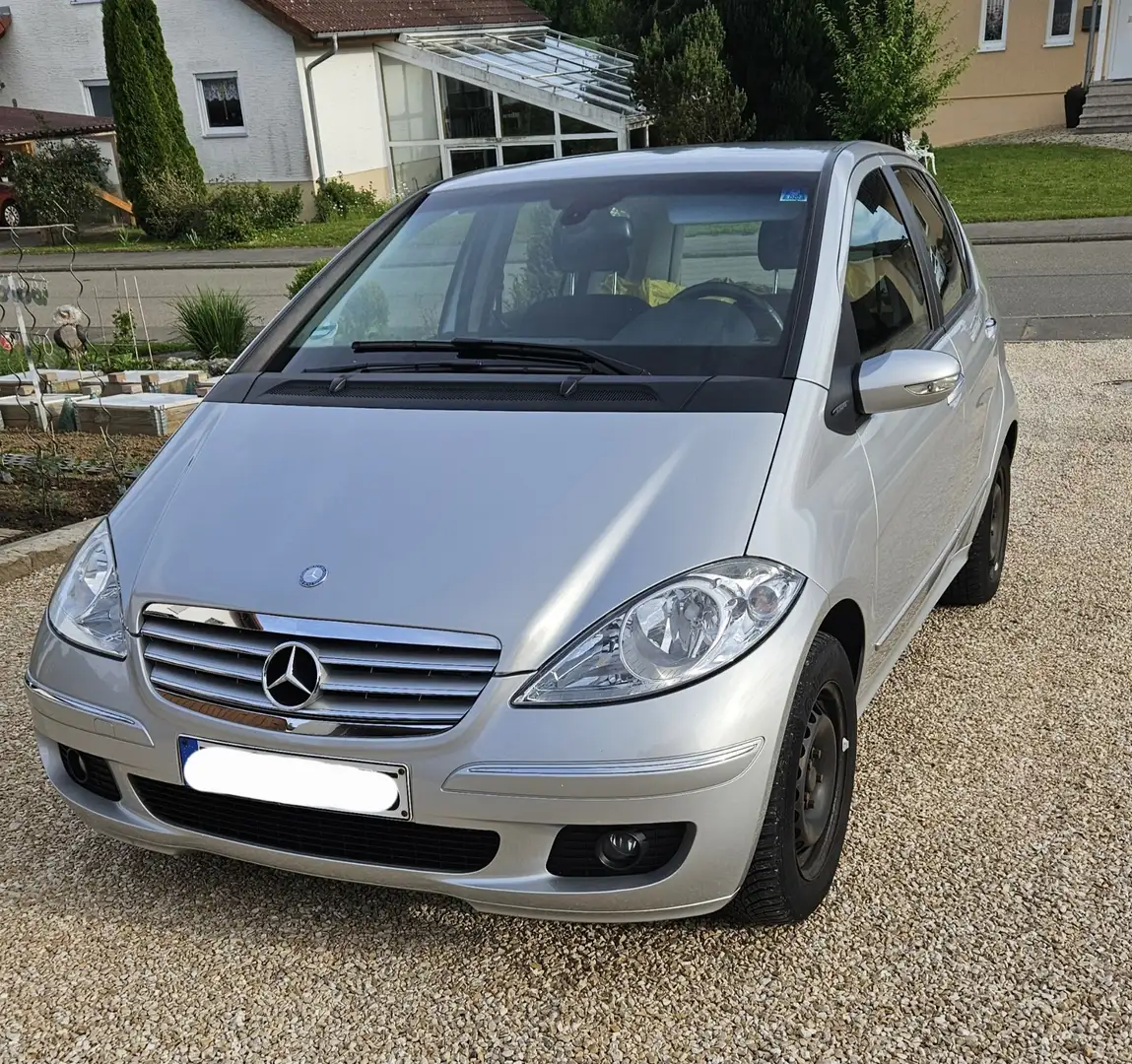 Mercedes-Benz A 160 CDI ELEGANCE Grau - 1