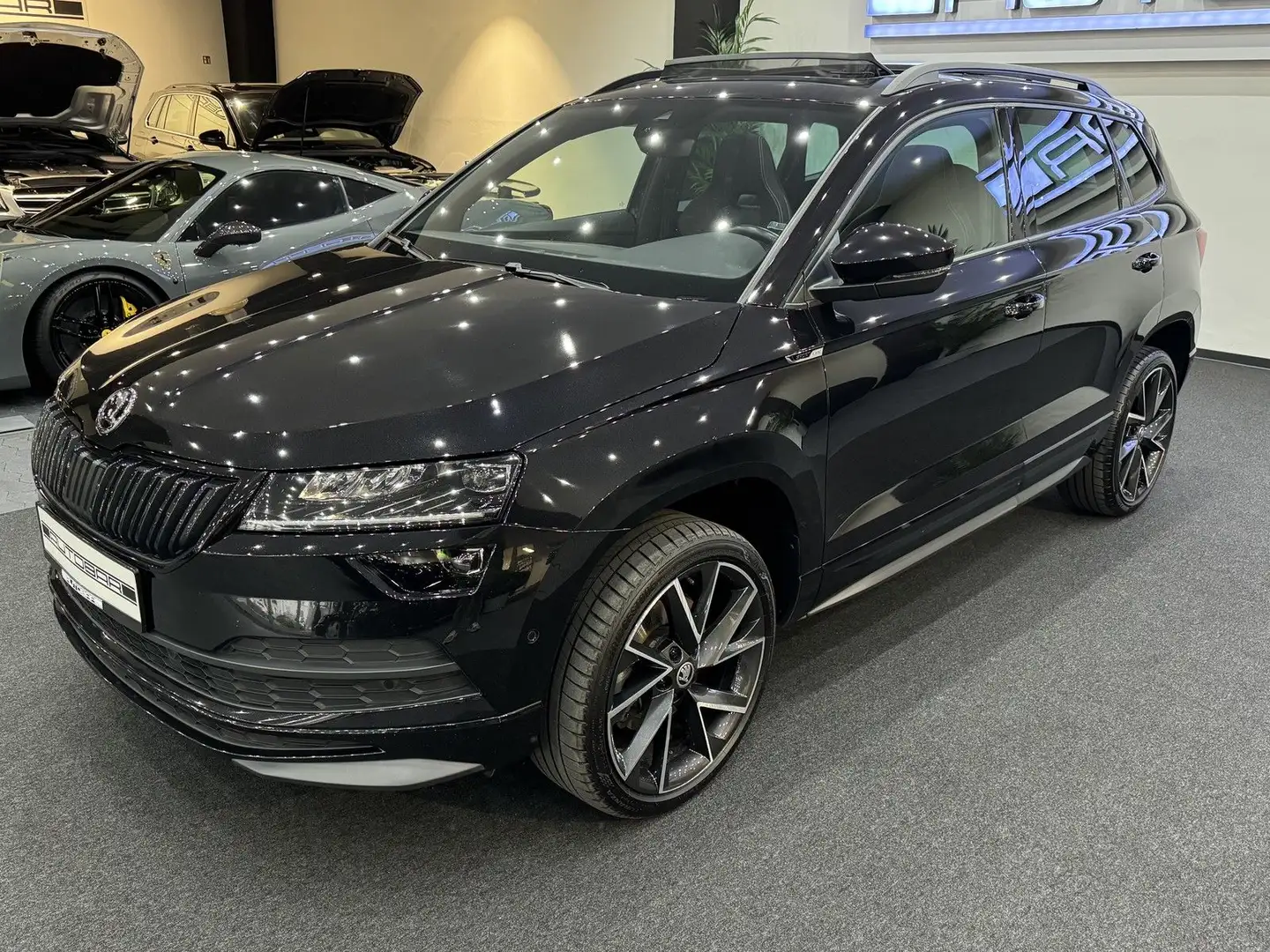 Skoda Karoq Sportline PANO*AUTOMATIK*LED*SPORTLINE*1.H Noir - 2