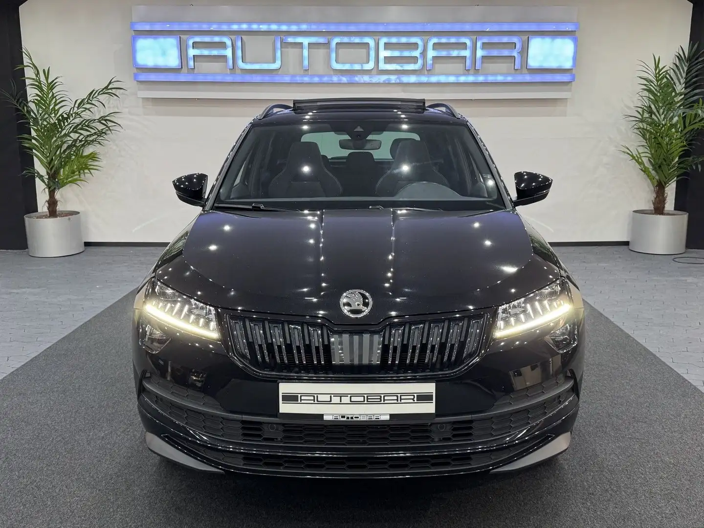 Skoda Karoq Sportline PANO*AUTOMATIK*LED*SPORTLINE*1.H Noir - 2