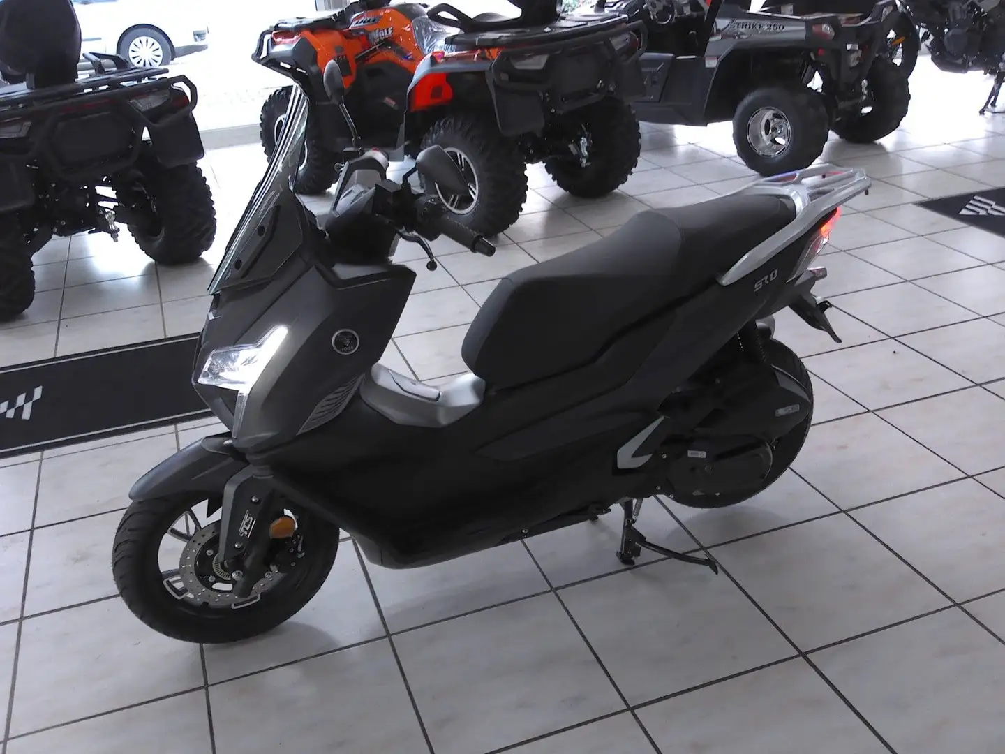 Voge SR1 125 - 2