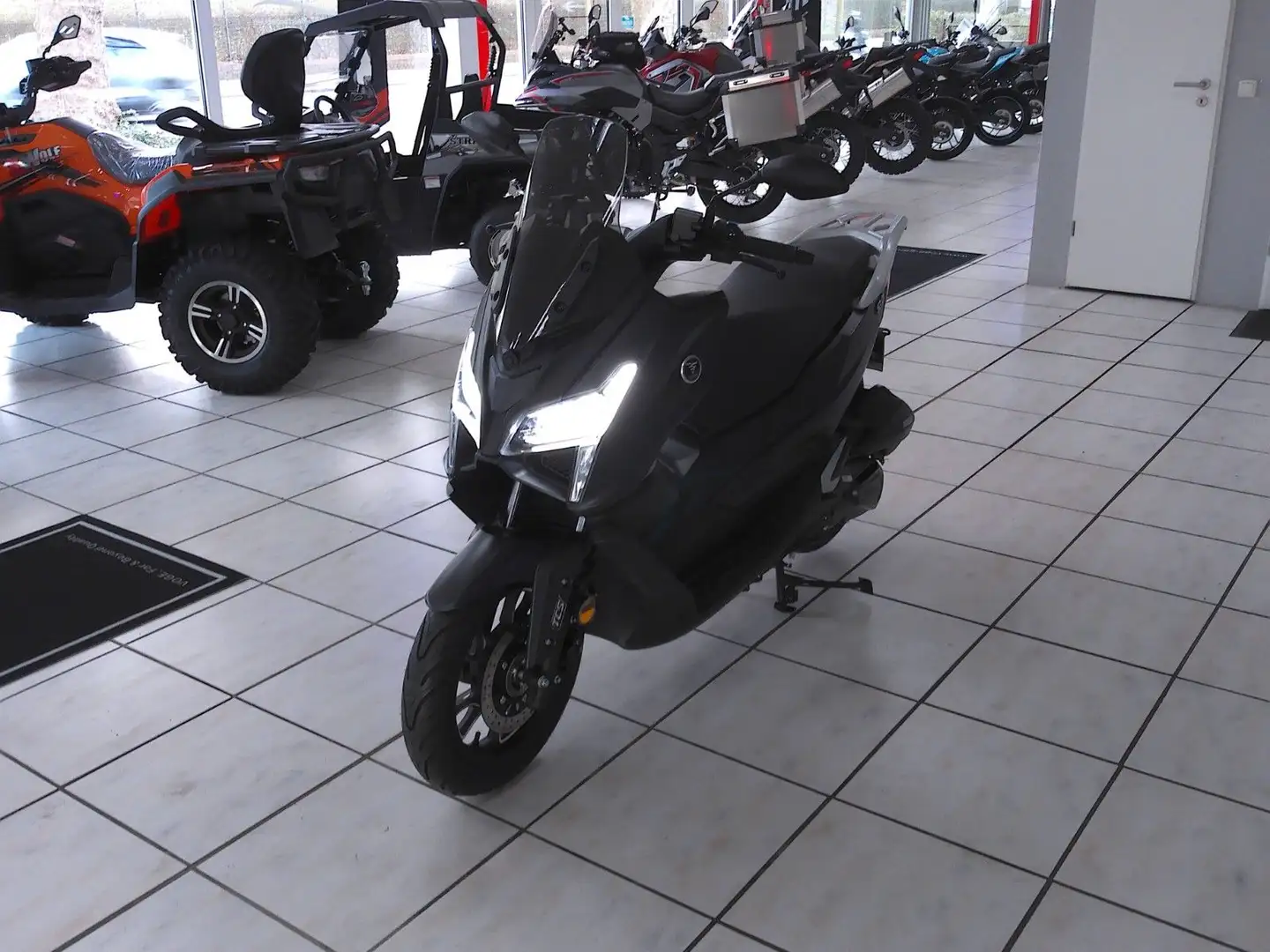 Voge SR1 125 - 1