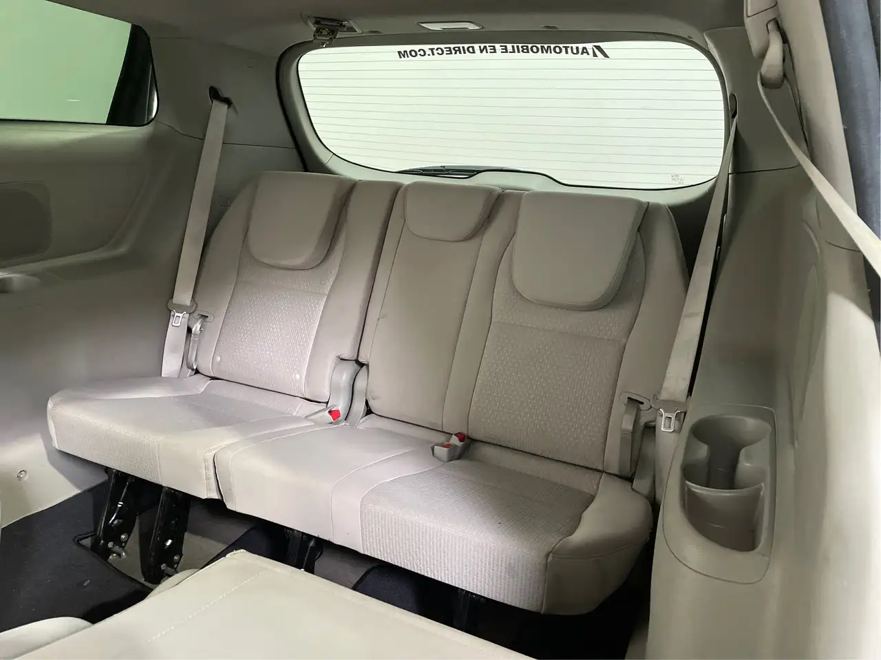 Kia Sedona снимка Kia Sedona