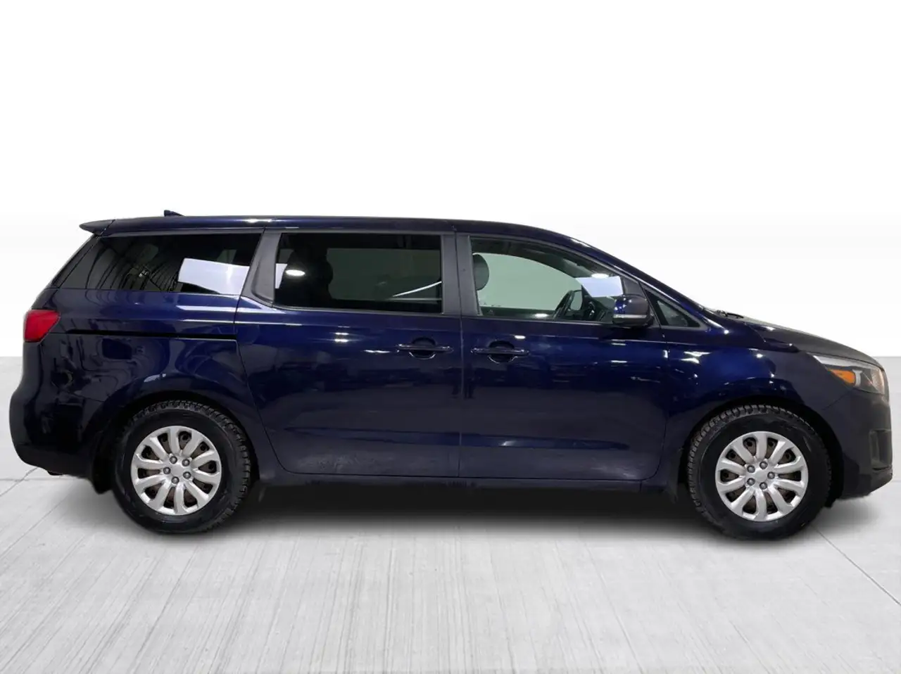 Kia Sedona снимка Kia Sedona